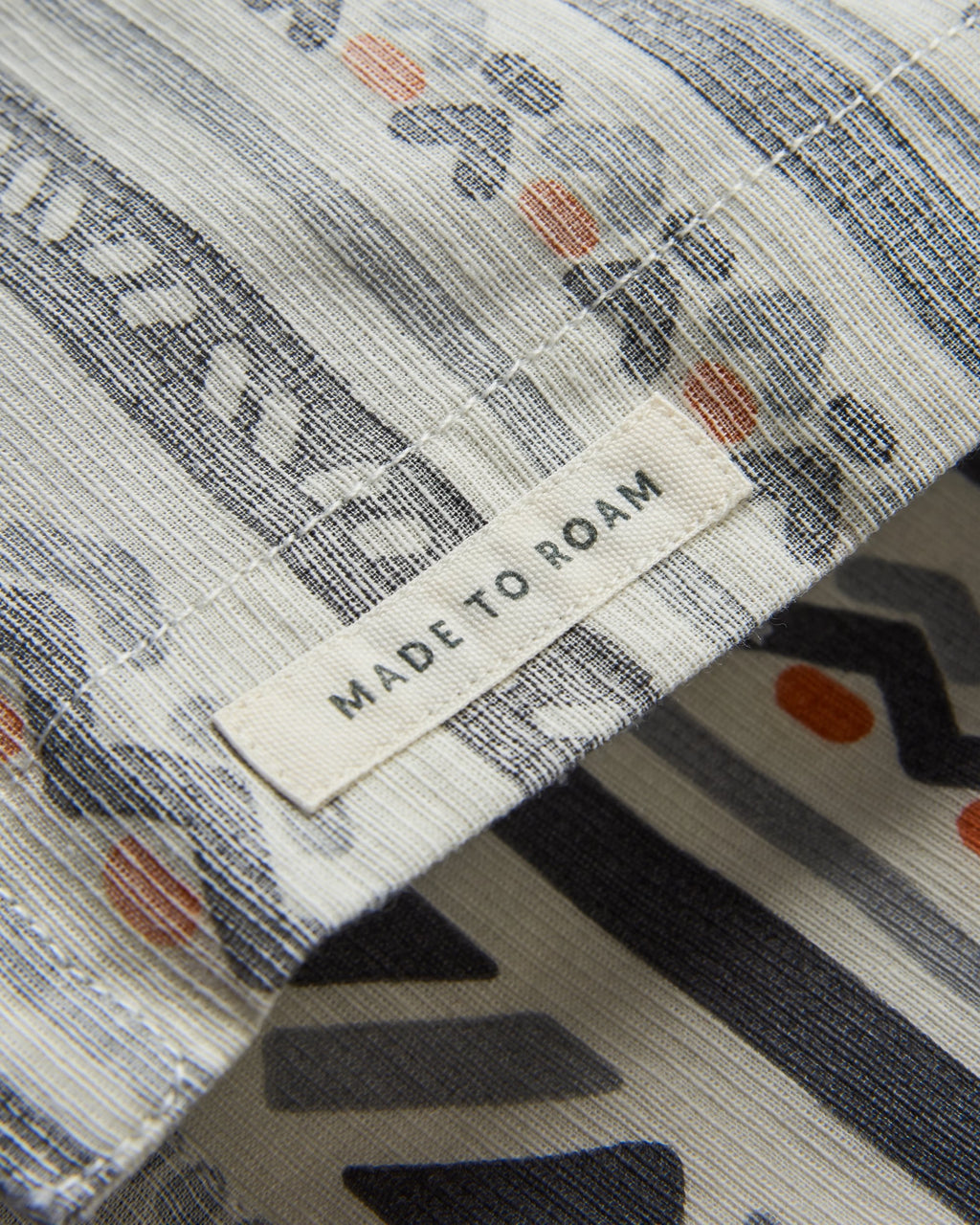 Chill Textured Short Sleeve Shirt - Geo Track Storm Grey