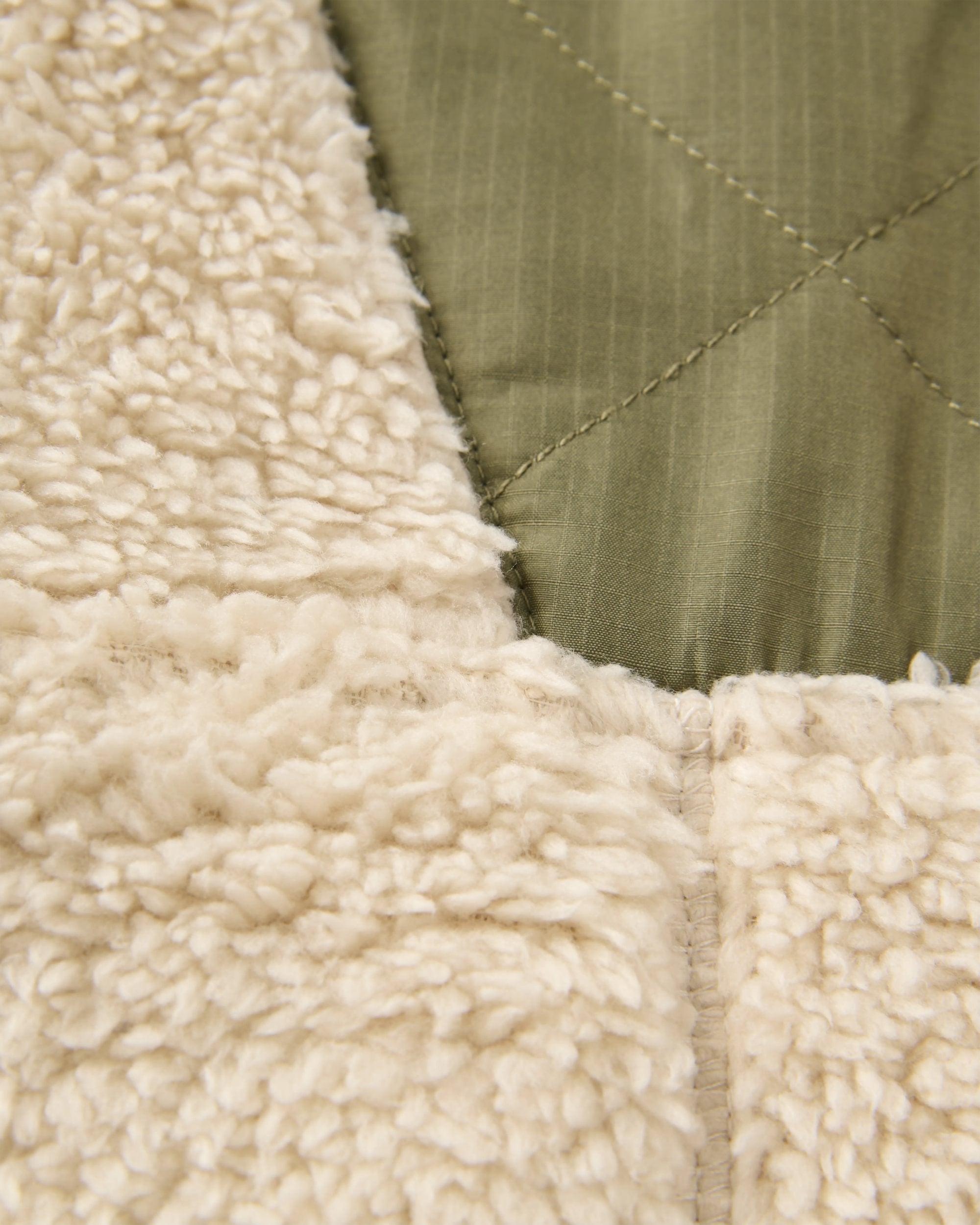 Beaumont Recycled Sherpa Hooded Fleece - Vintage White