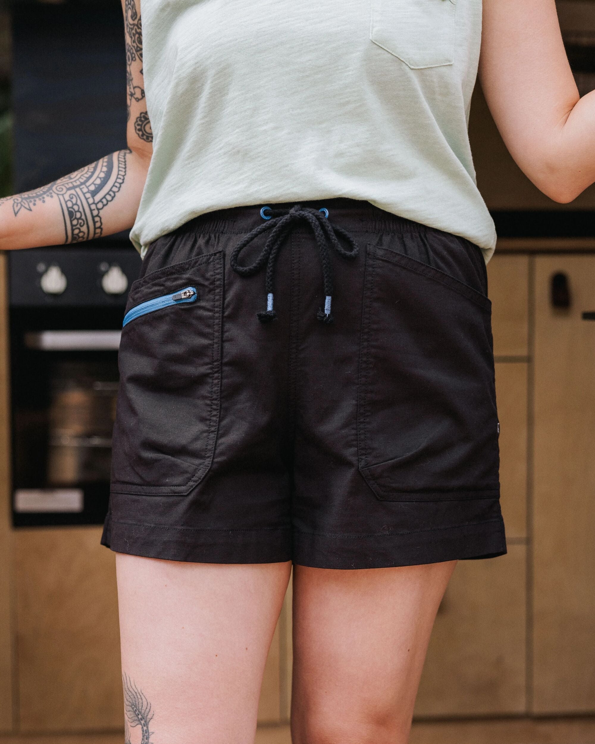 Basswood Organic Cotton Short - Black