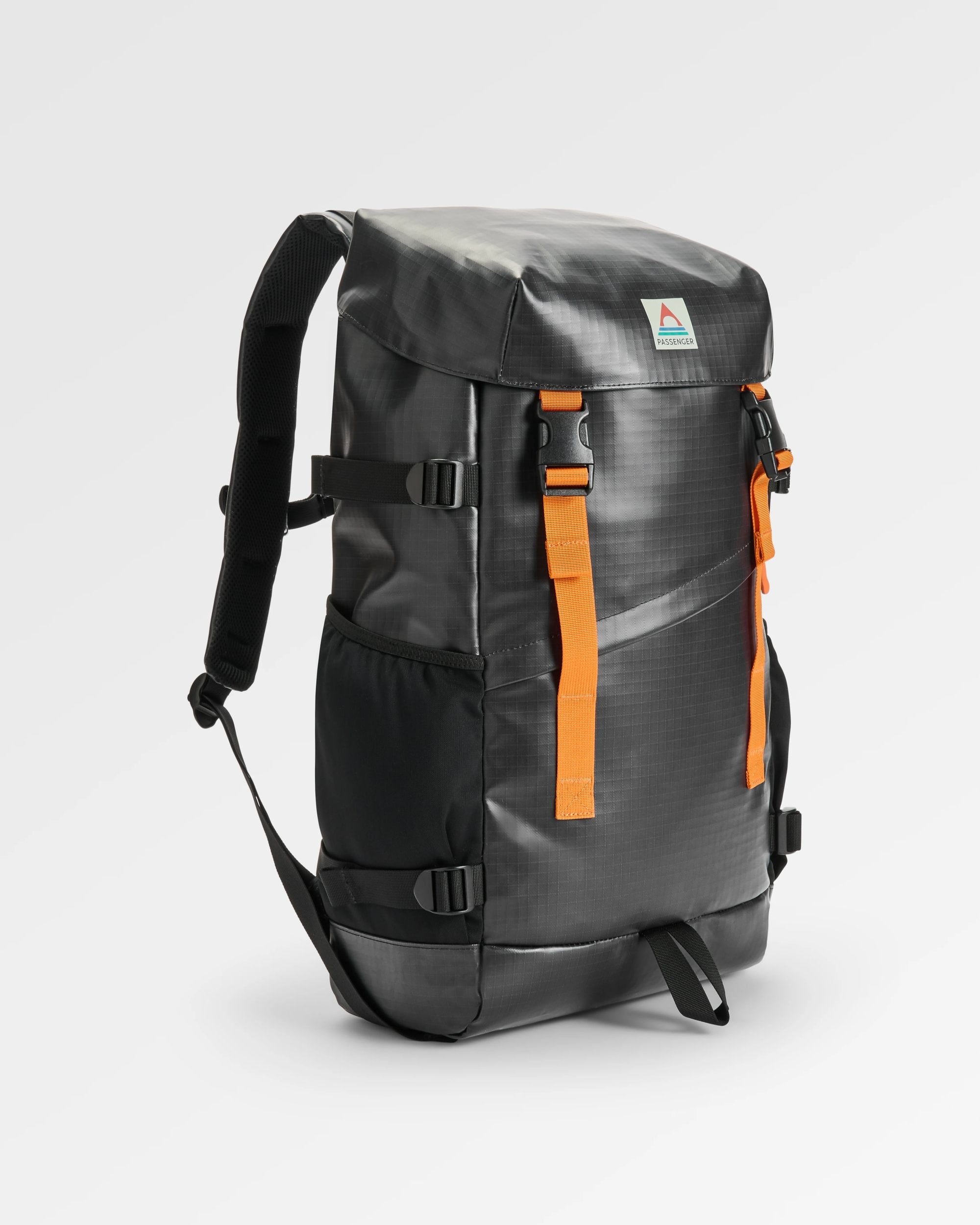 Boondocker Tide Recycled 26L Backpack - Black
