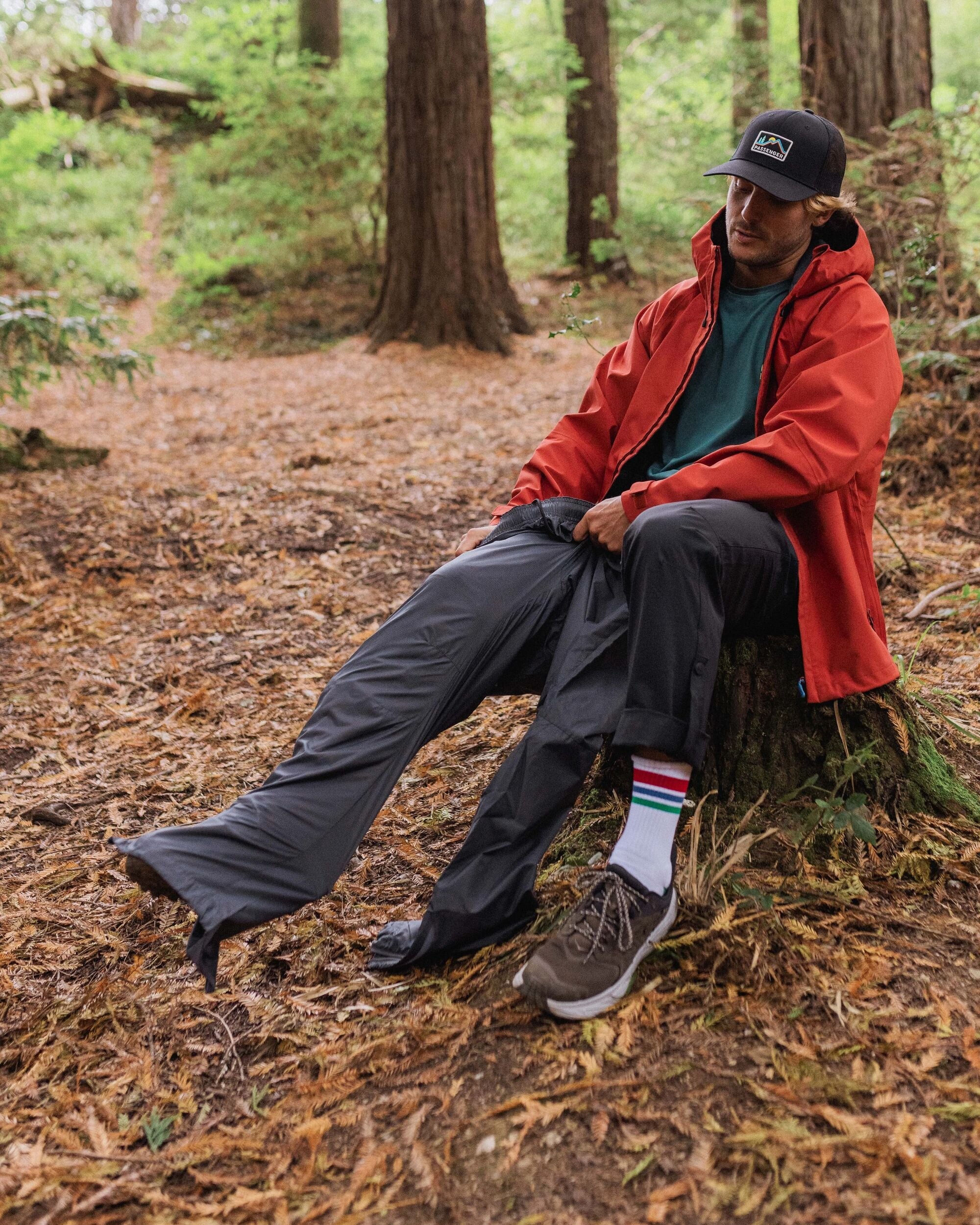 Gusto Recycled Windshell Trouser - Charcoal