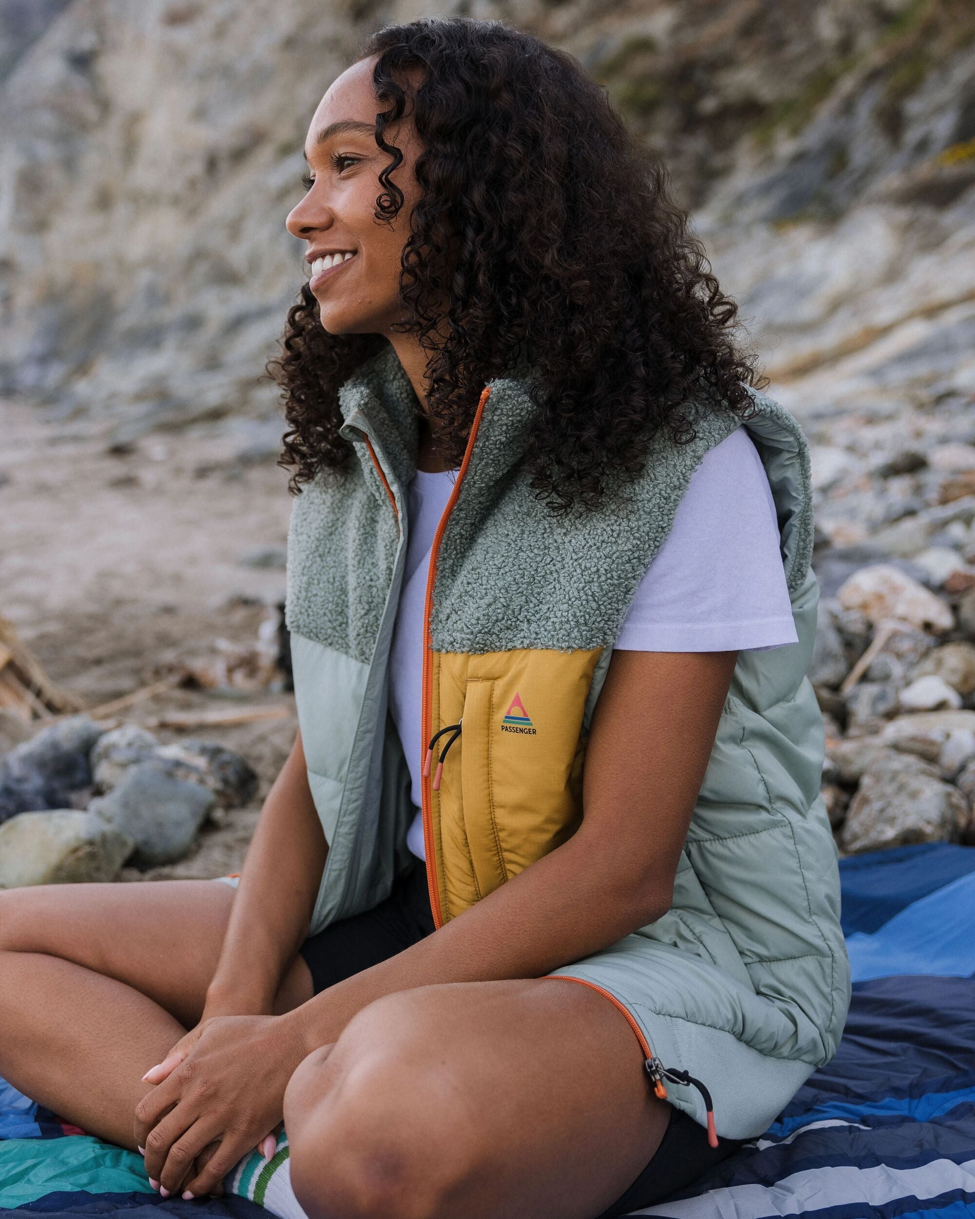 Inspire Recycled Insulated Gilet - Pistachio