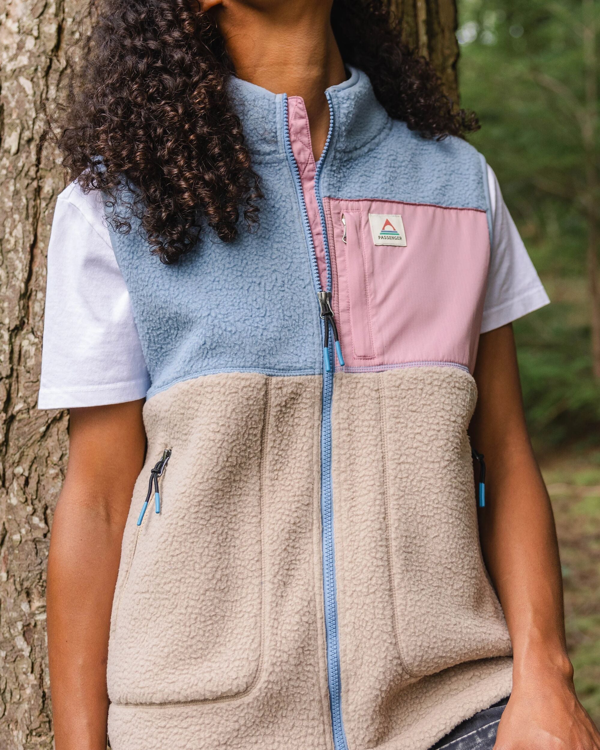 Fairbanks Recycled Sherpa Gilet - Faded Denim/Simply Taupe