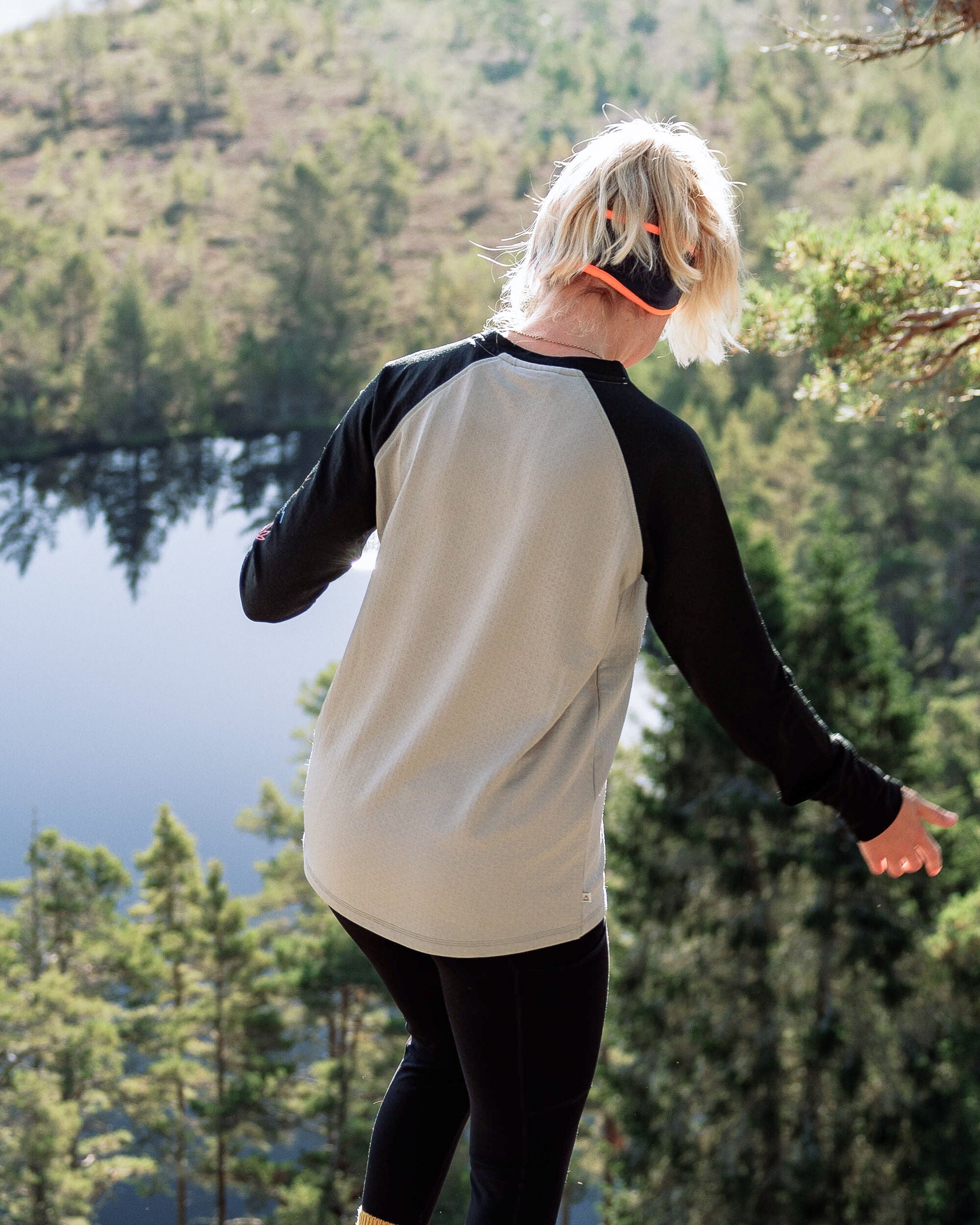 Atlantis Recycled Base Layer LS T-Shirt - Black/Grey Marl
