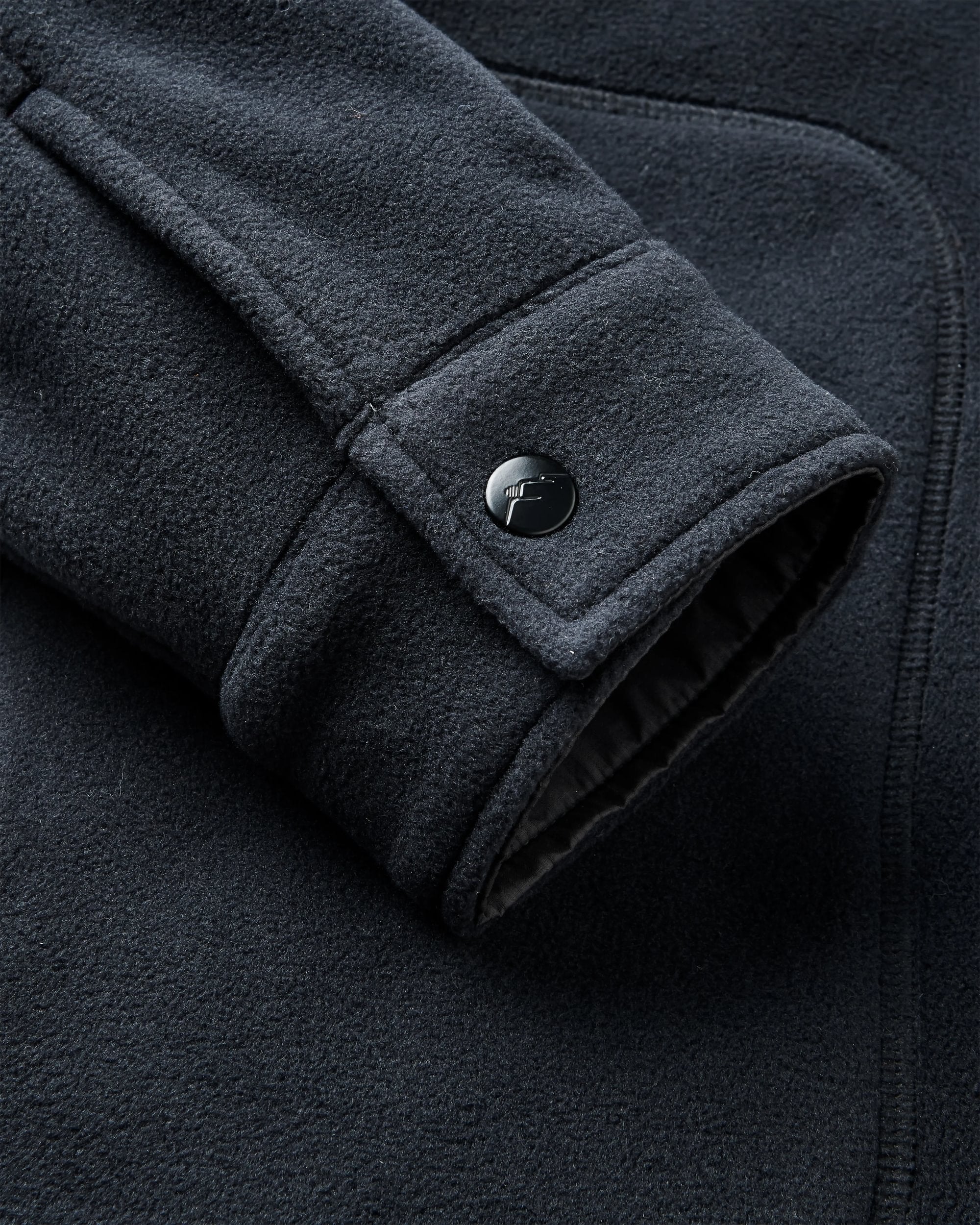 Adapt Fleece Overshirt - Black