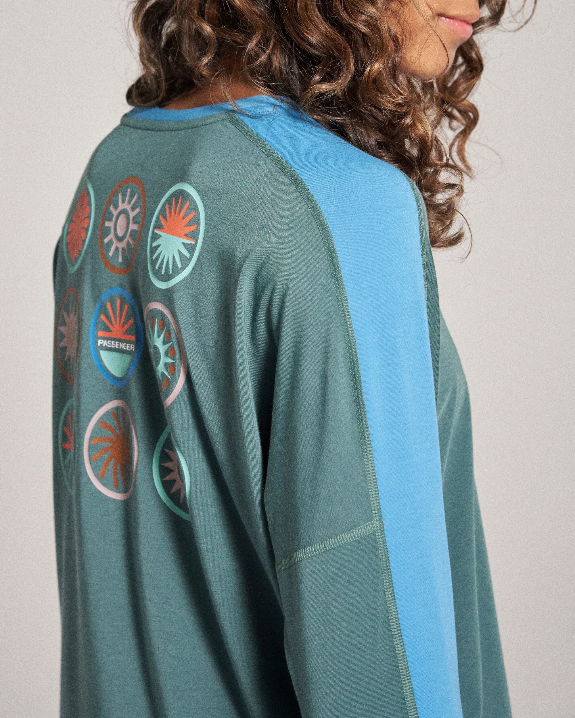 Chase The Light Drirelease® Active LS T-Shirt - Deep Ocean