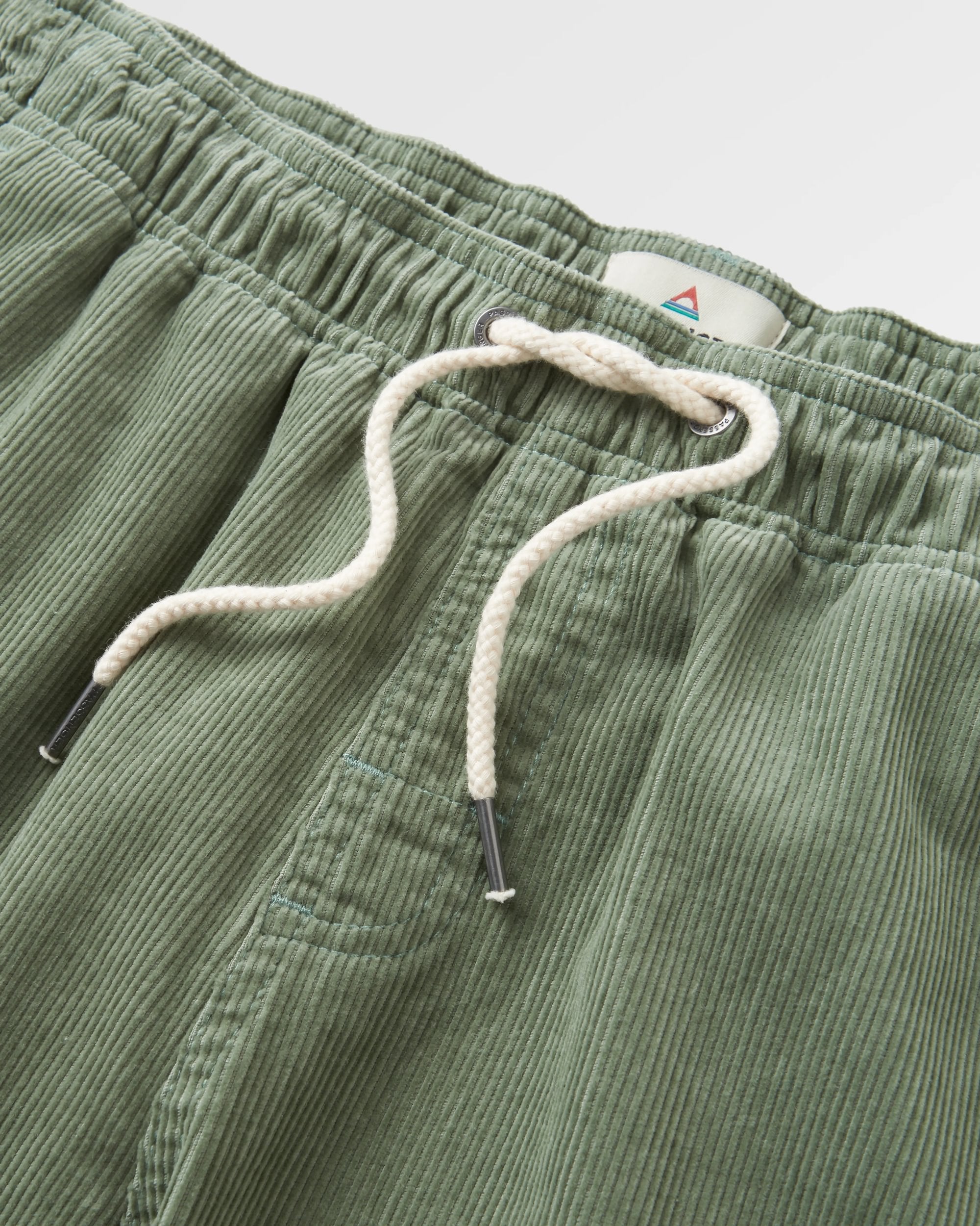 Drifter Cord Short - Pistachio