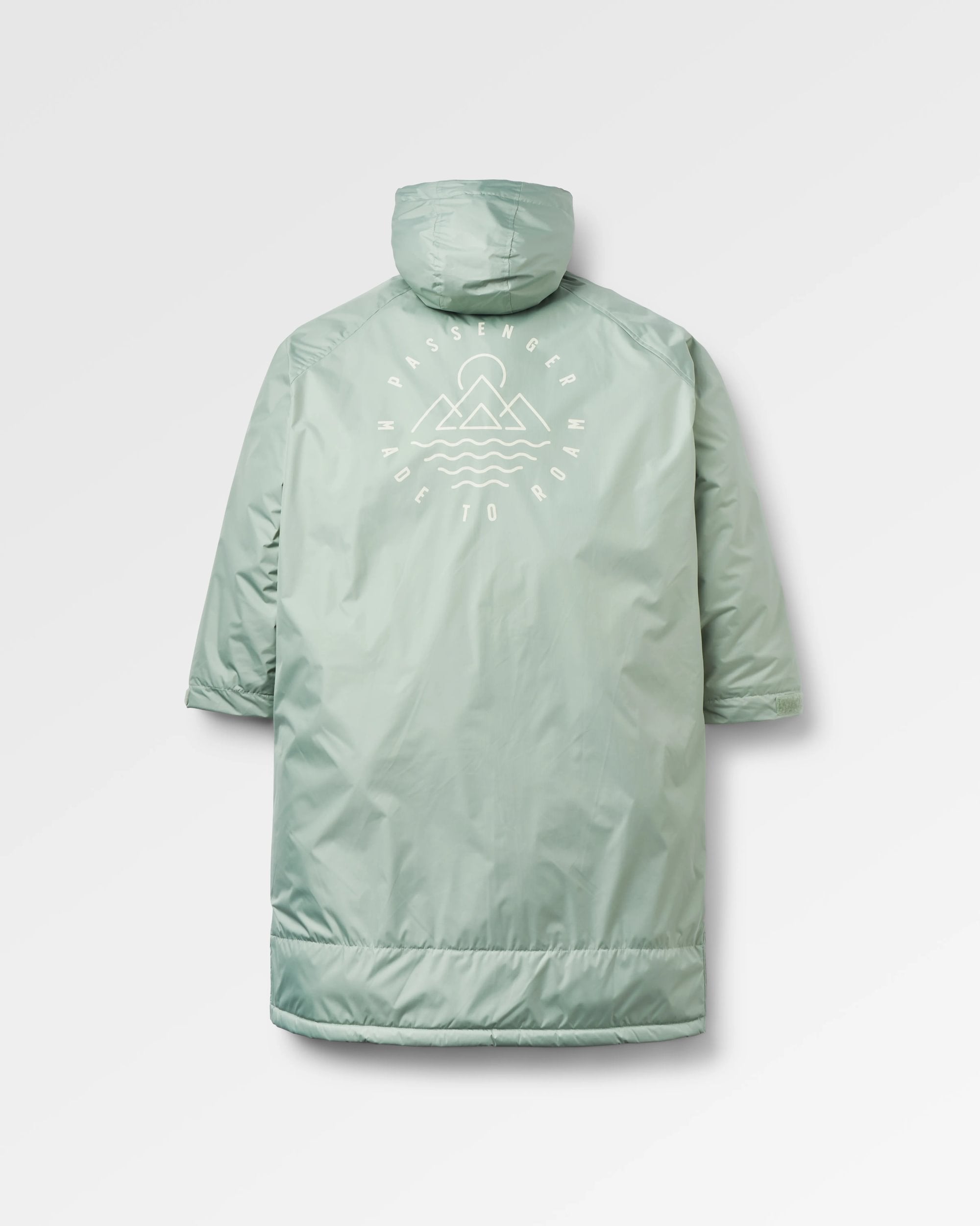 Escapism Recycled Sherpa Lined Changing Robe - Pistachio