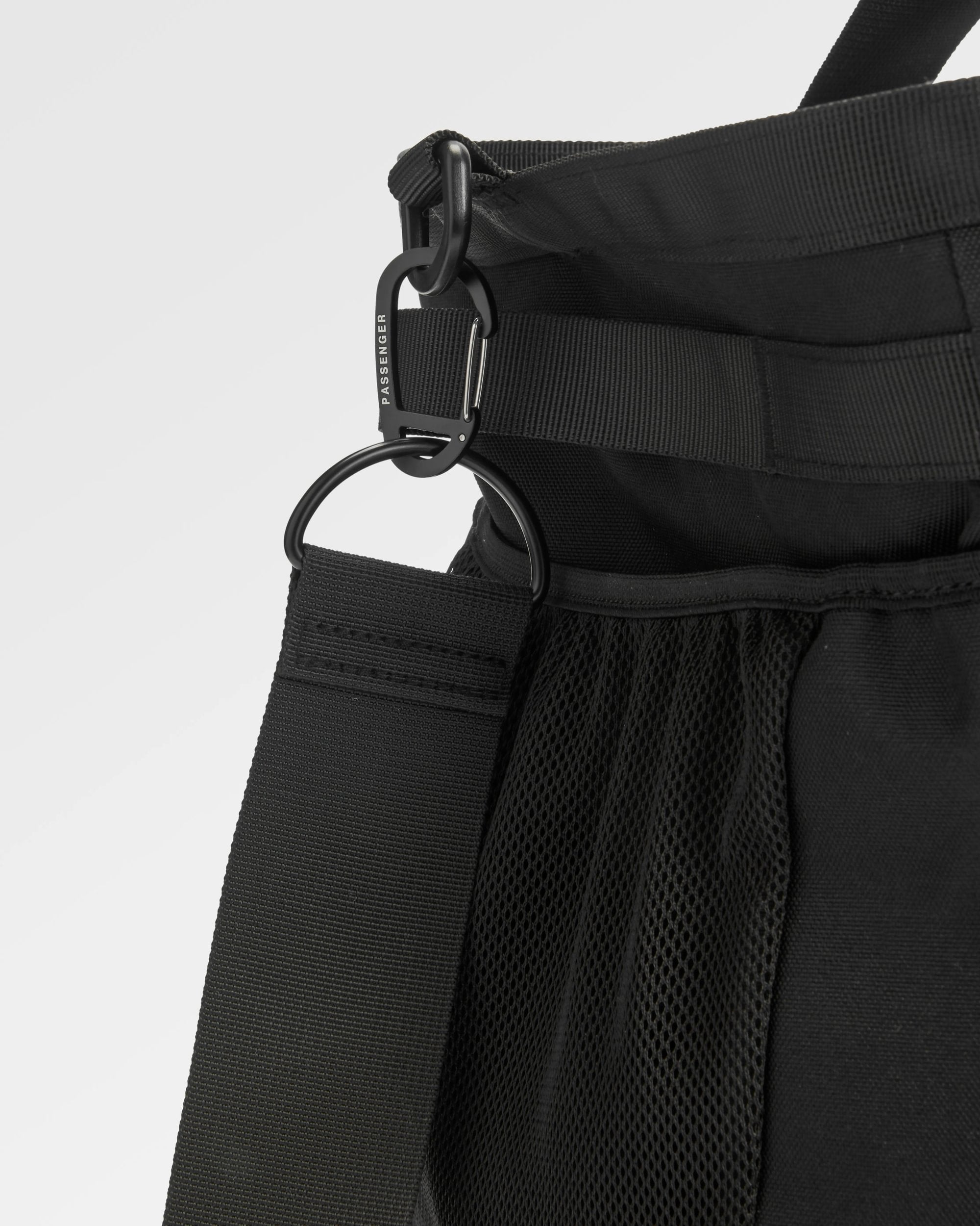 Boondocker Gear Tote 48L - Black