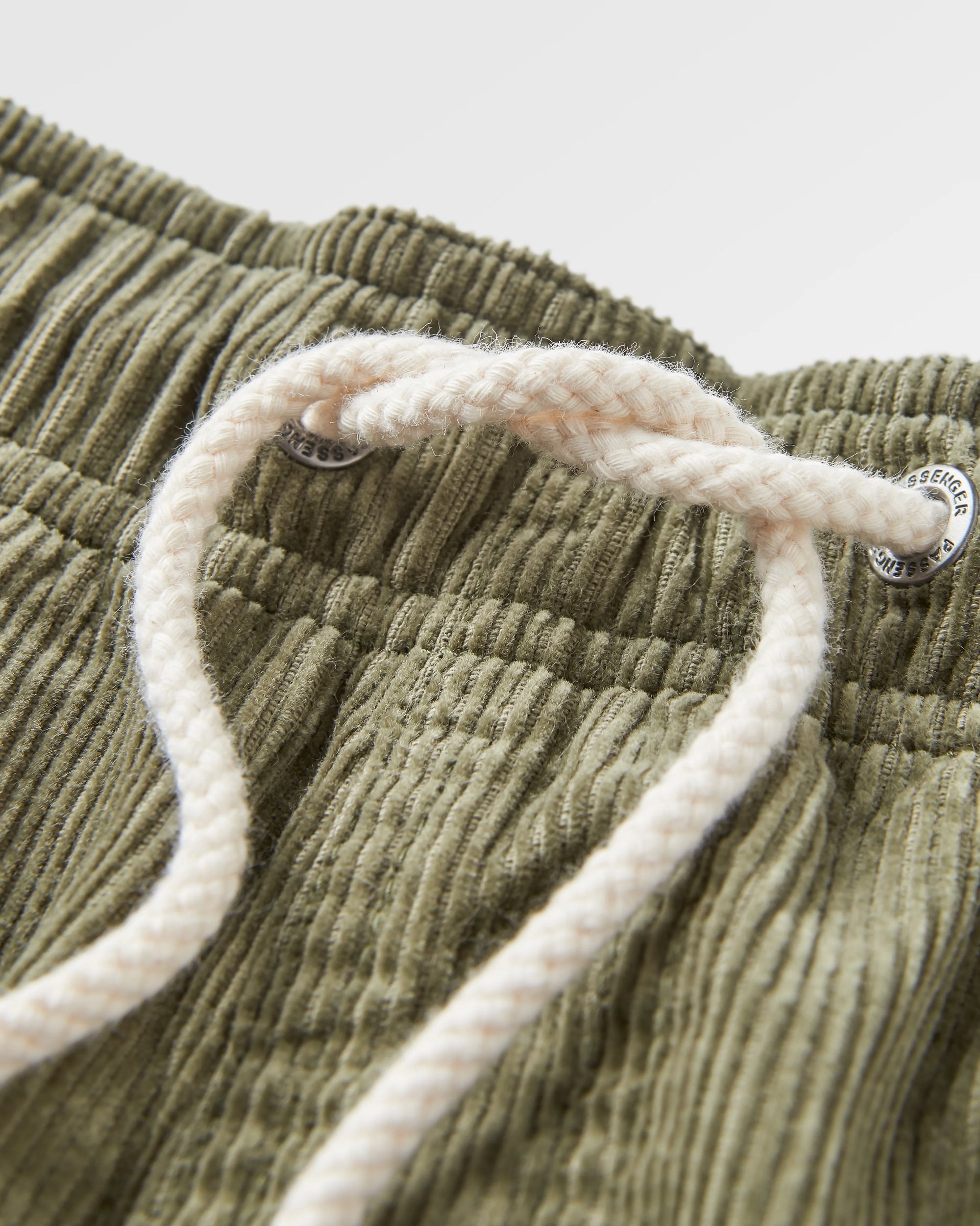 Drifter Cord Short - Dusty Olive