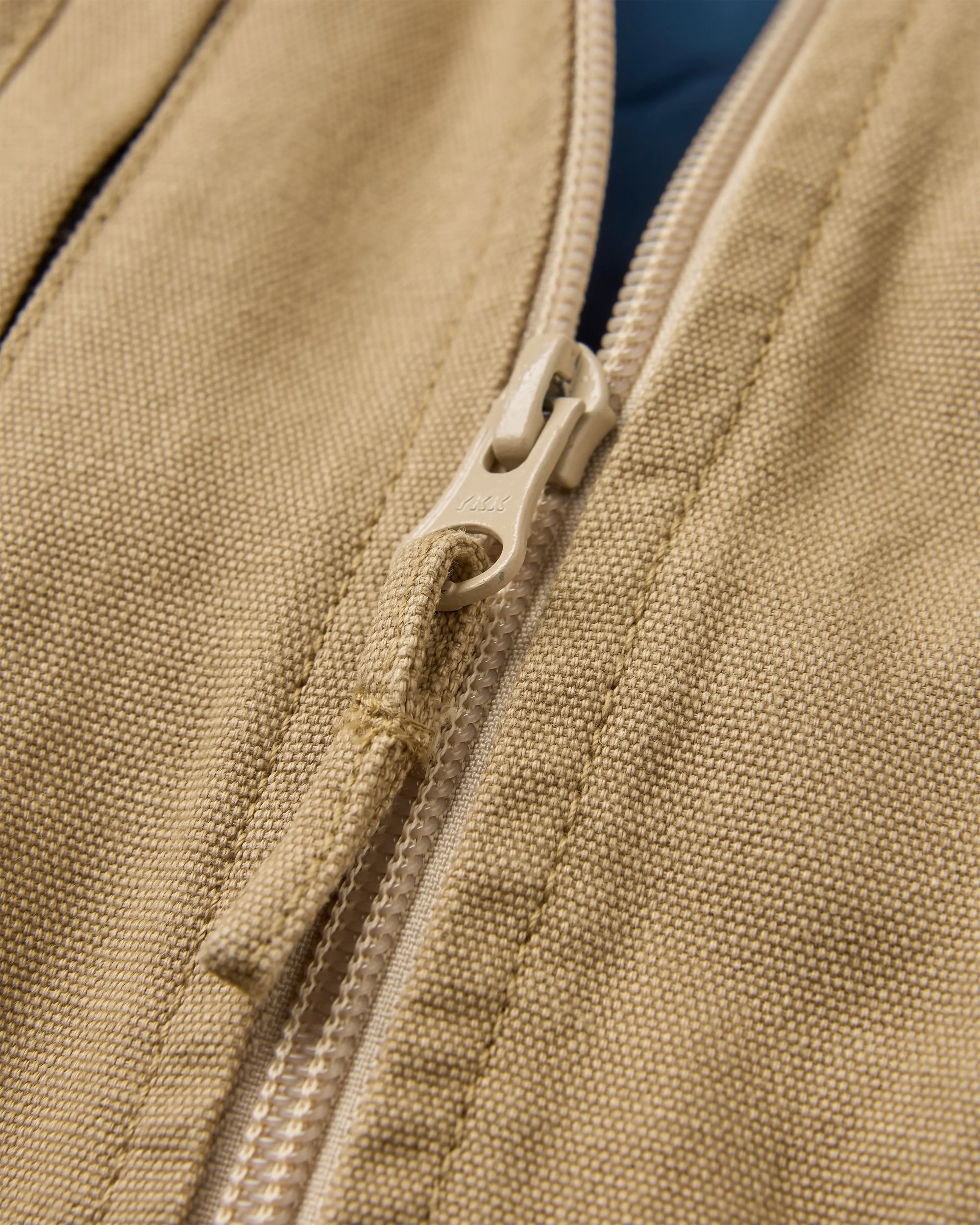 Explorers Organic Cotton Canvas Gilet - Stone