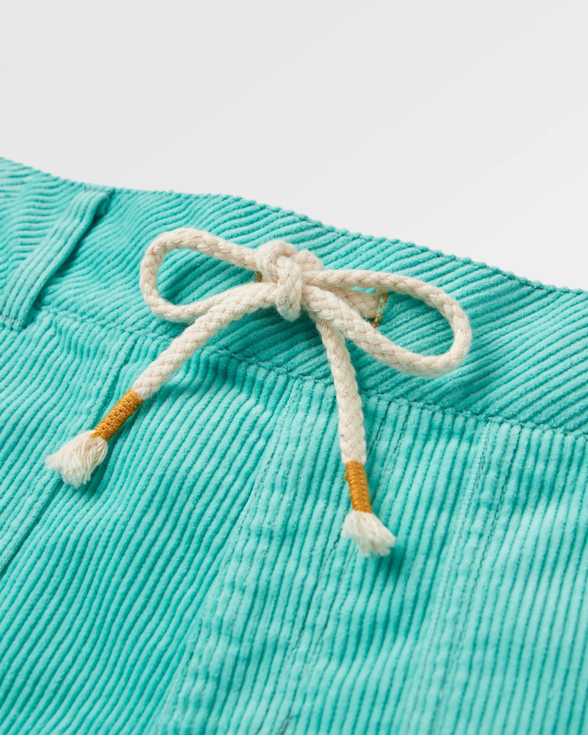 Avian Organic Cord Short - Aqua