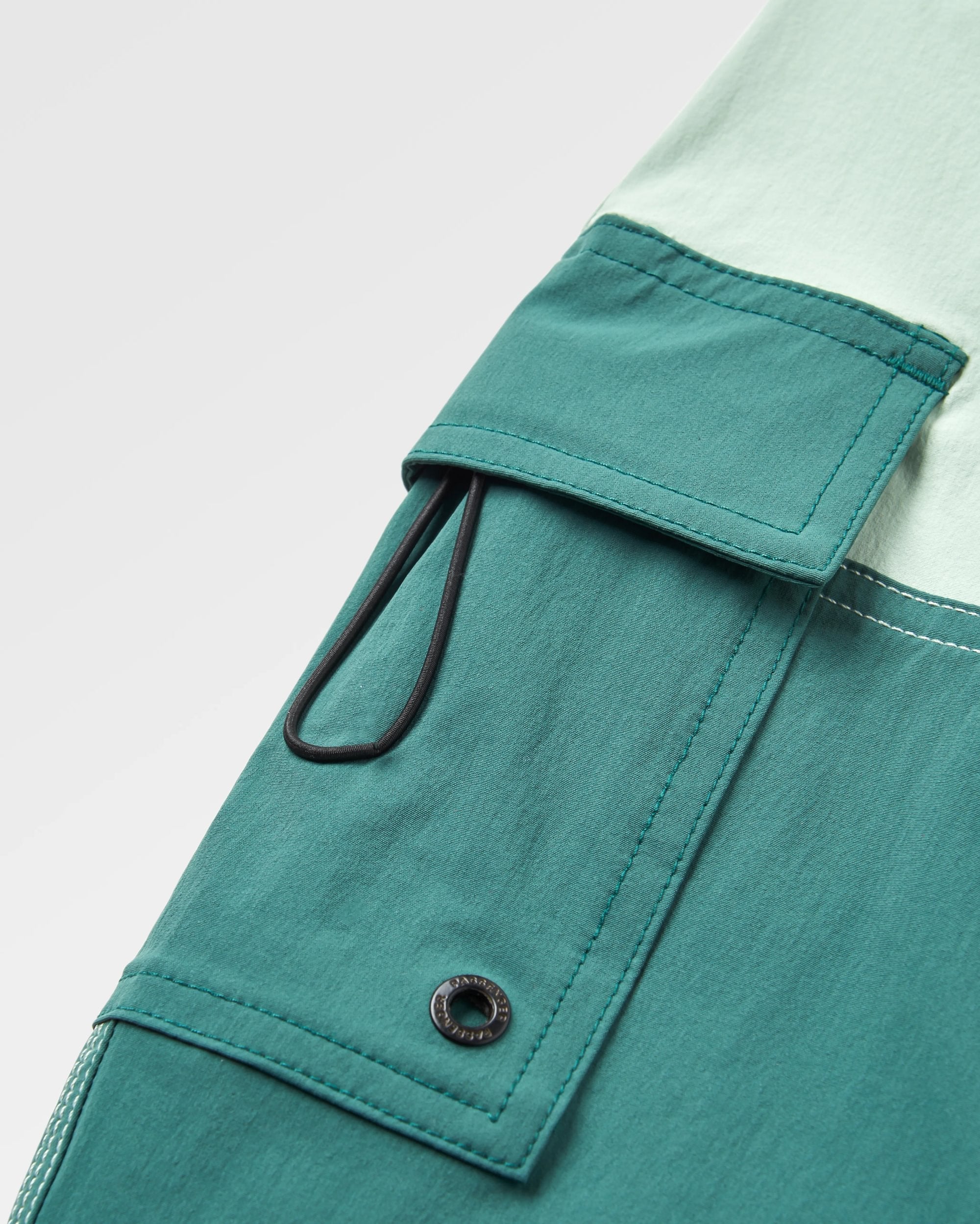 Cutback NetPlus® Recycled Boardshort - Spearmint/Deep Ocean