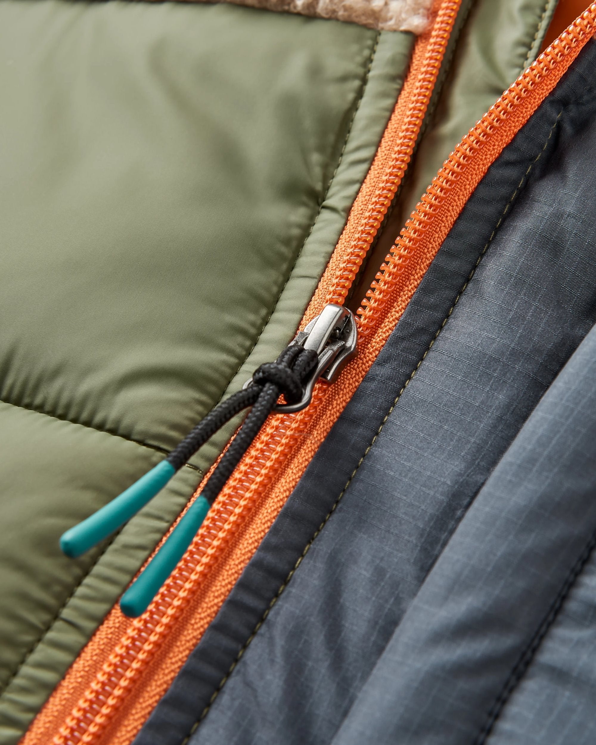 Inspire Recycled Insulated Gilet - Dusty Olive