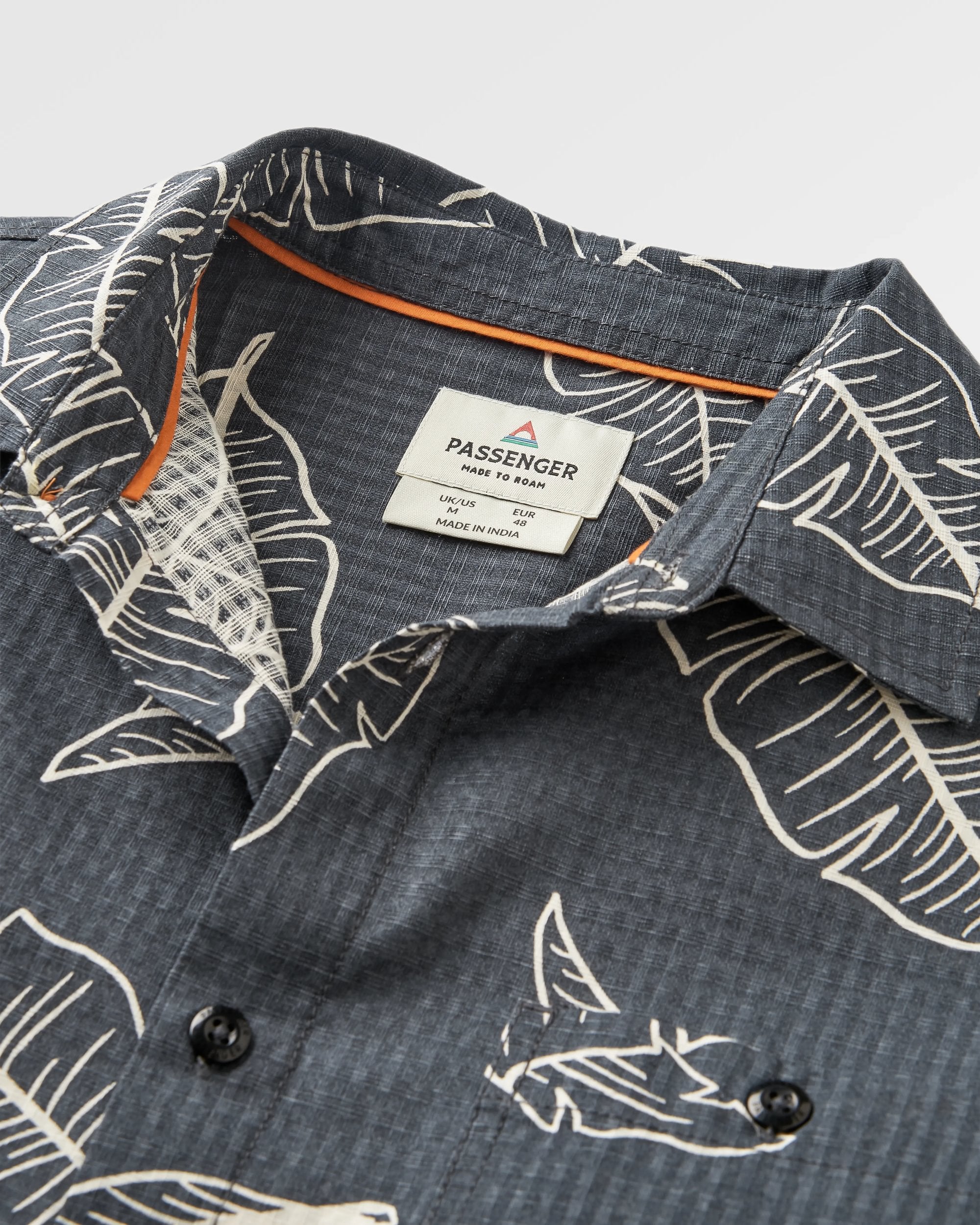 Chill Textured Short Sleeve Shirt - Palm Faded Black