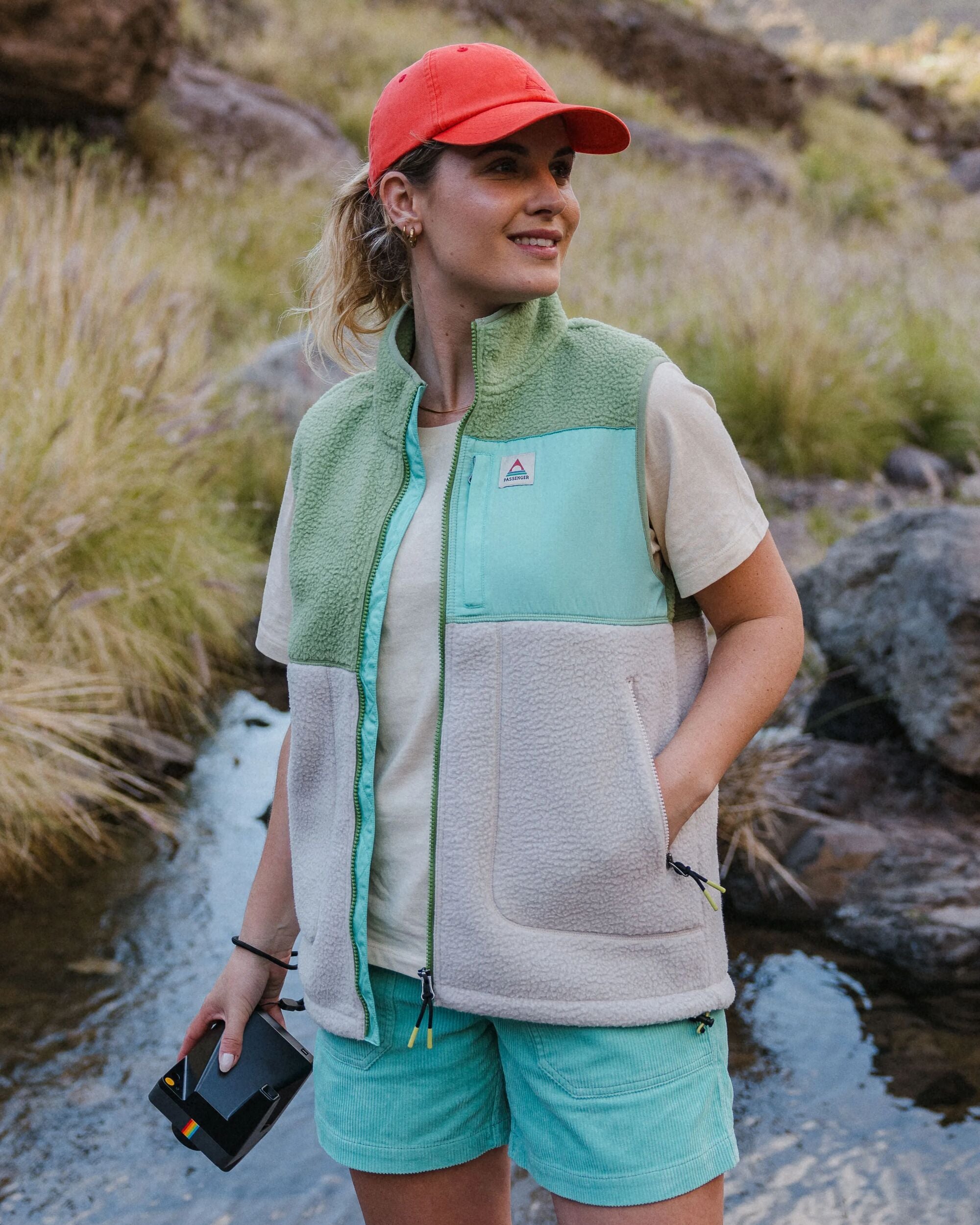 Fairbanks Recycled Sherpa Gilet - Stem Green/Vintage White