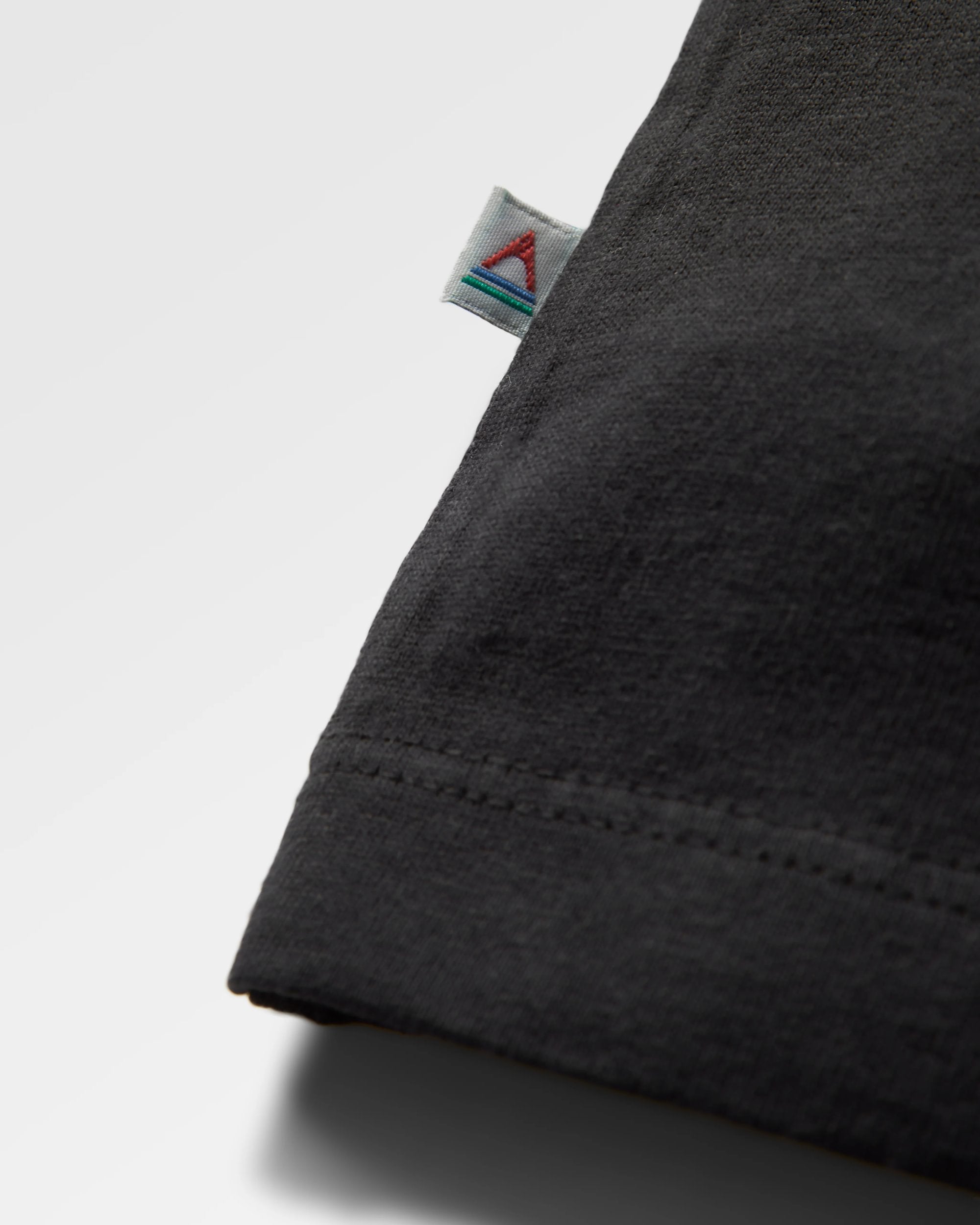 Elbio Relaxed Fit LS T-Shirt - Black