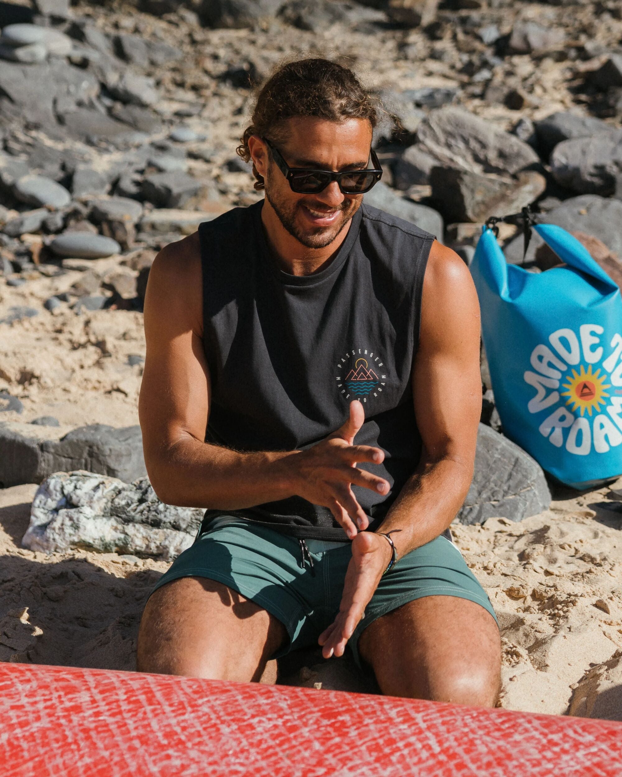 Escapism Recycled Cotton Vest - Black