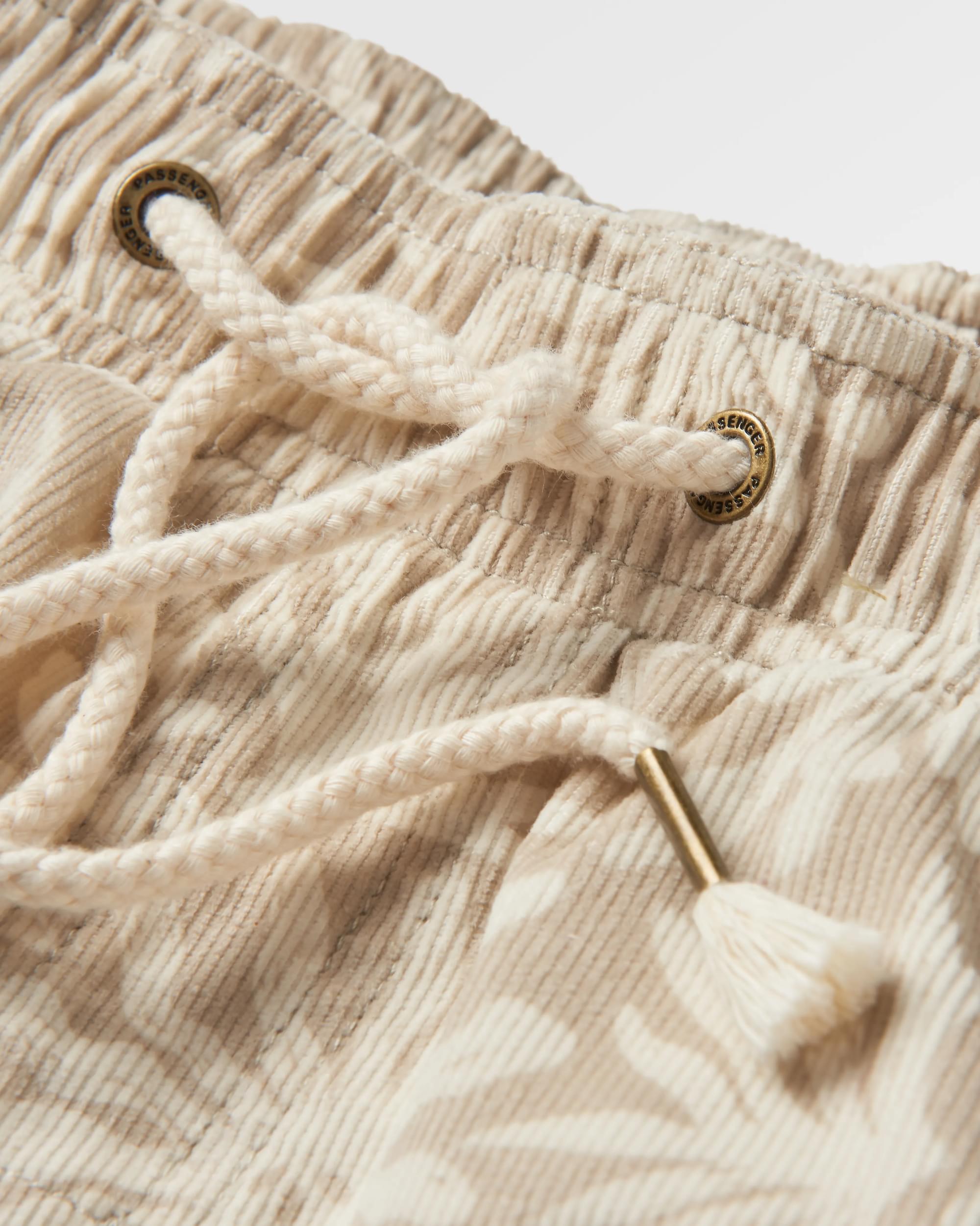 Drifter Corduroy Short - Seaweed Pebble Grey