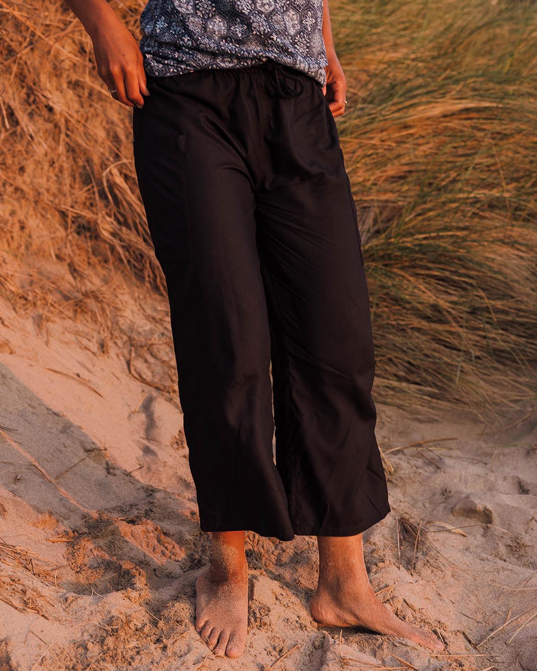 Hazel Woven Trouser - Black