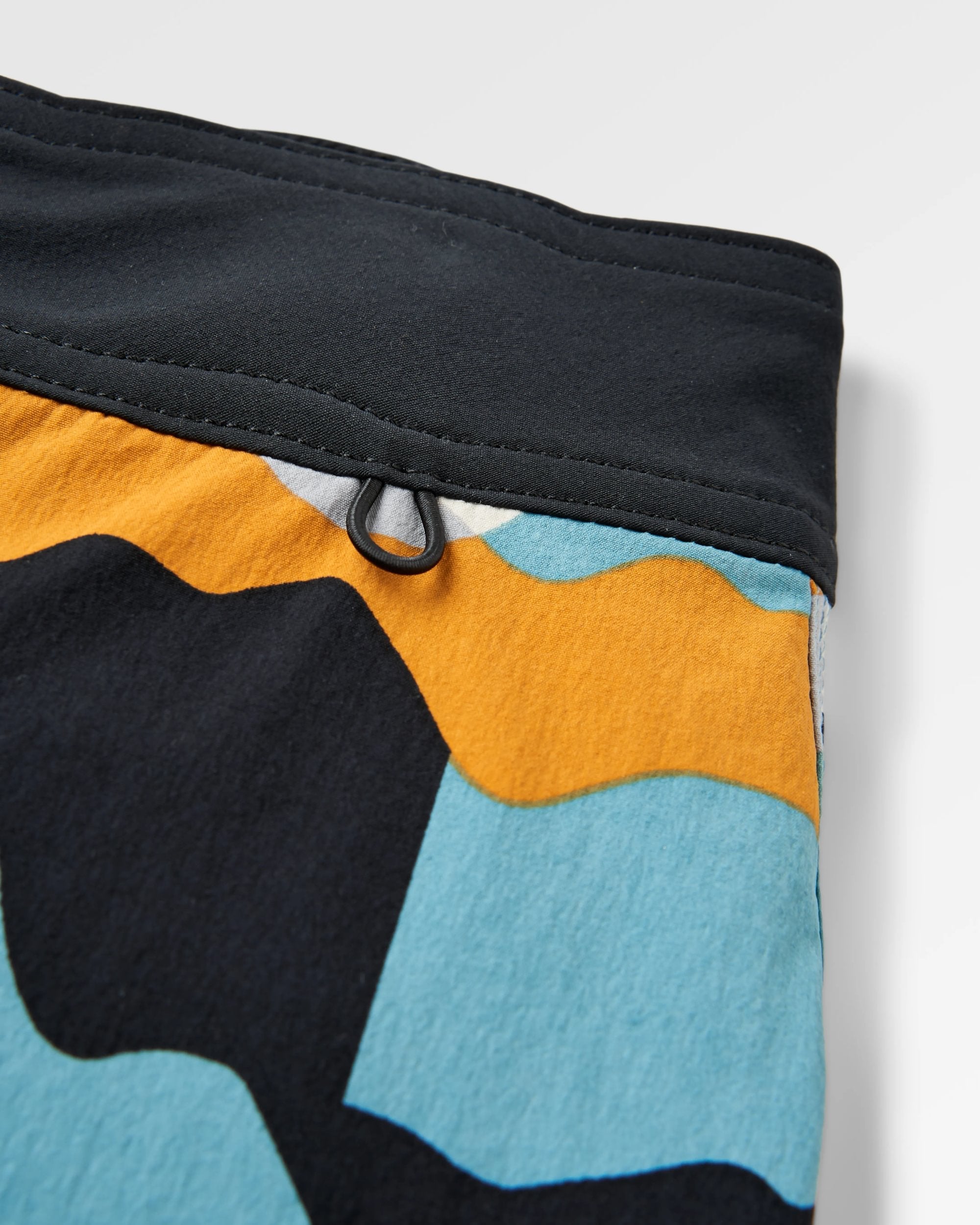Cutback NetPlus® Recycled Boardshort - Vista Patchwork Arctic