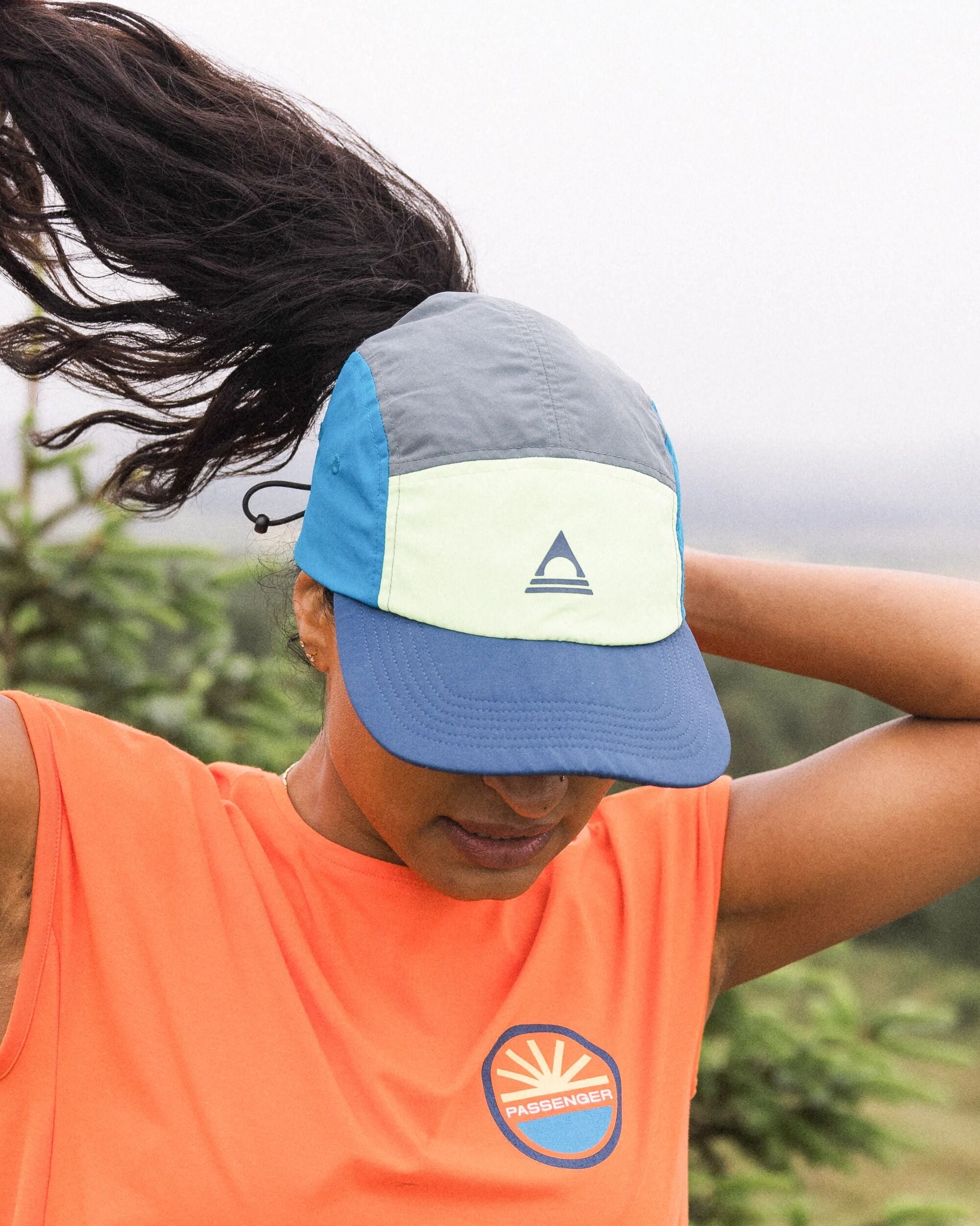 Emerge 5 Panel Trail Cap - Bluejay Multi