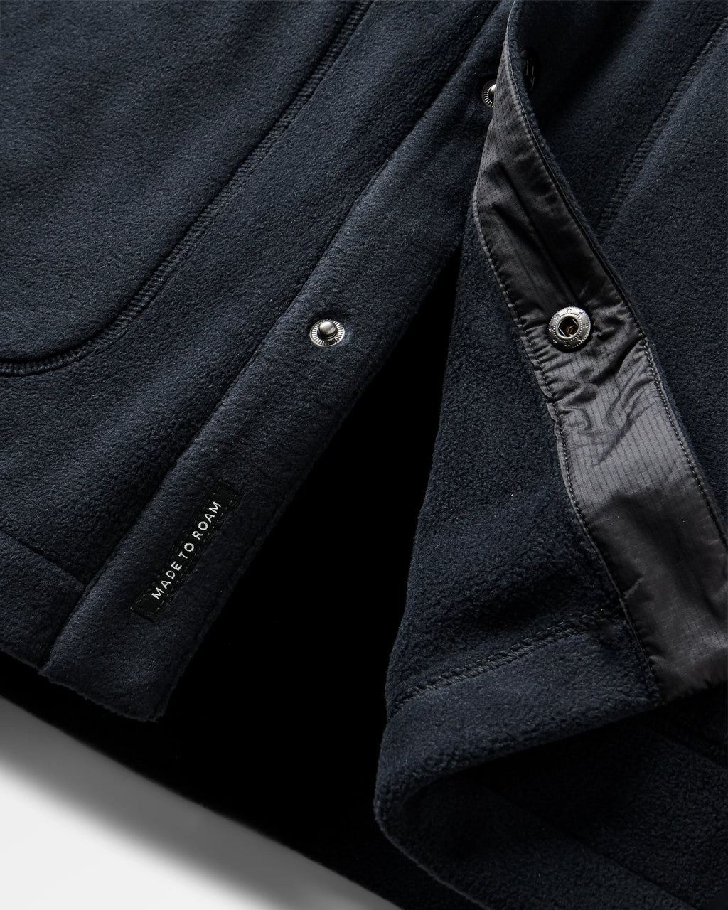 Adapt Fleece Overshirt - Black