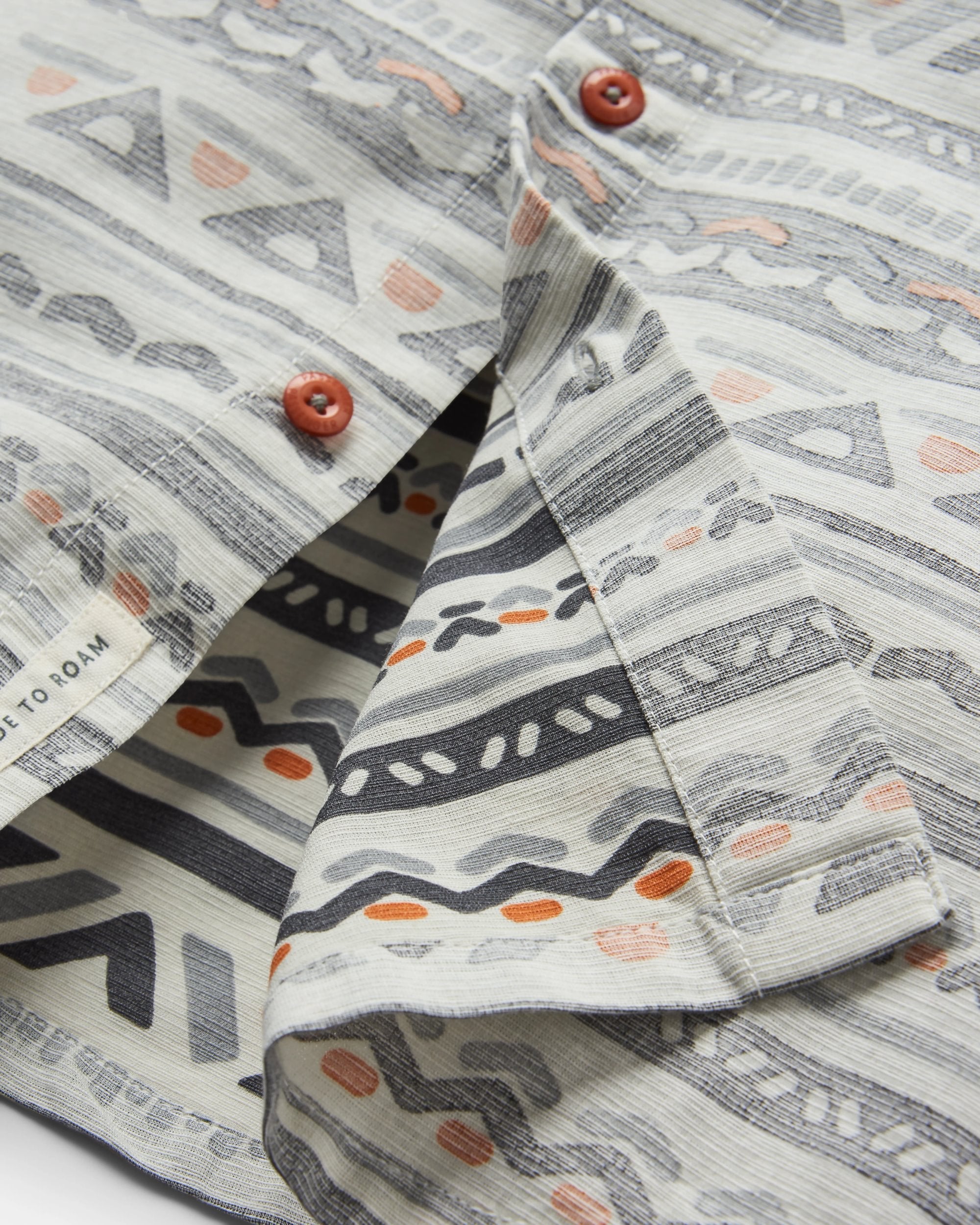 Chill Textured Short Sleeve Shirt - Geo Track Storm Grey