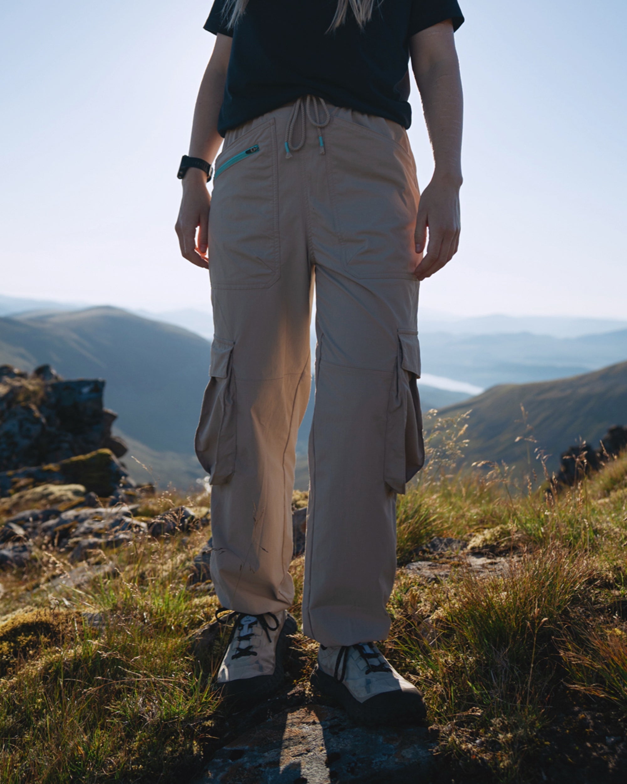 Hydrilla Light Trouser - Simply Taupe