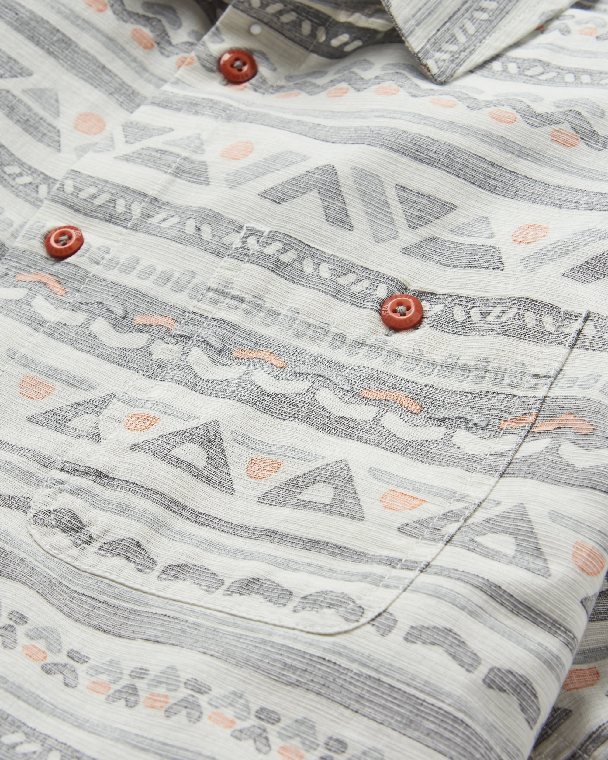 Chill Textured Short Sleeve Shirt - Geo Track Storm Grey