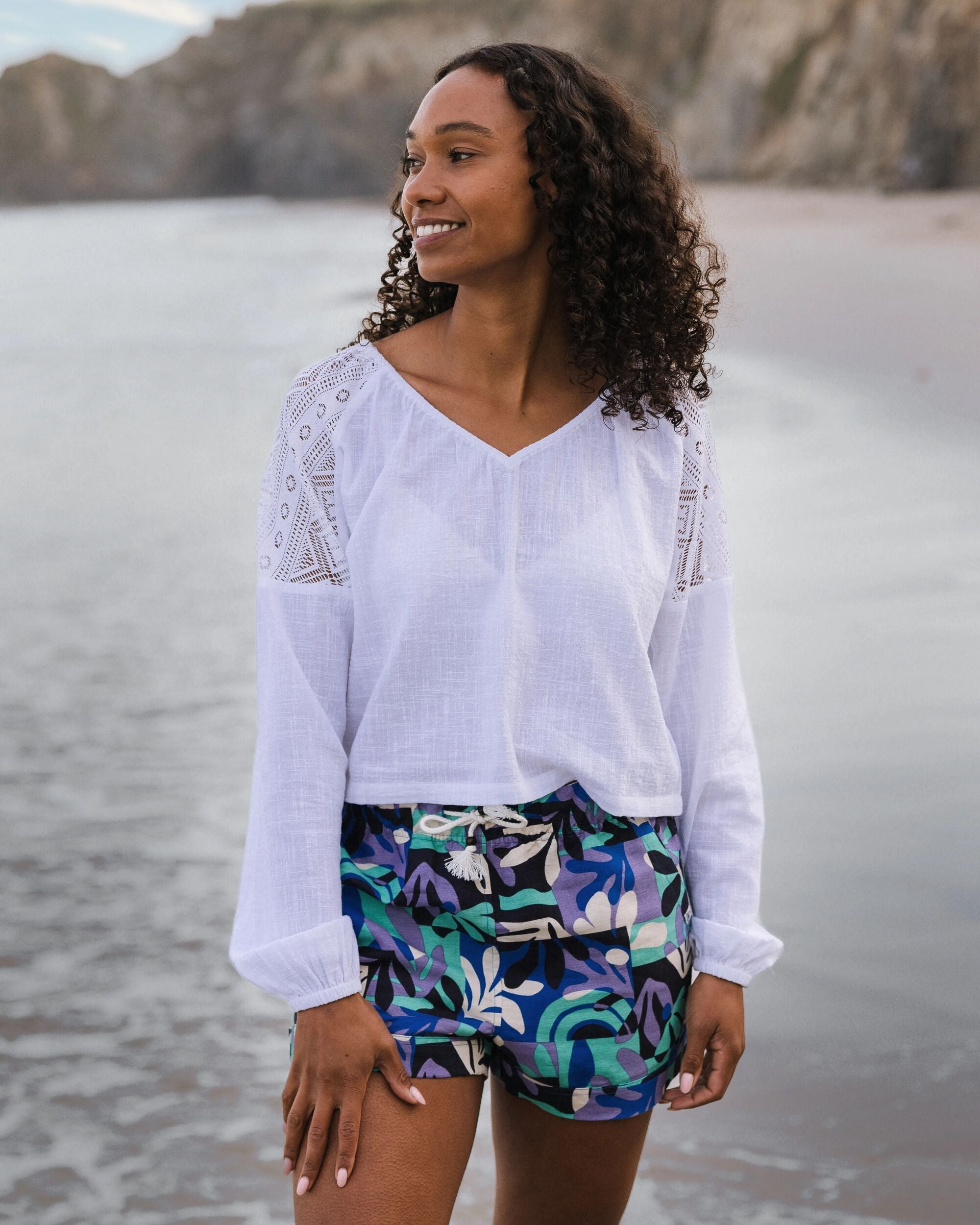 Flurry LS Woven Top - White