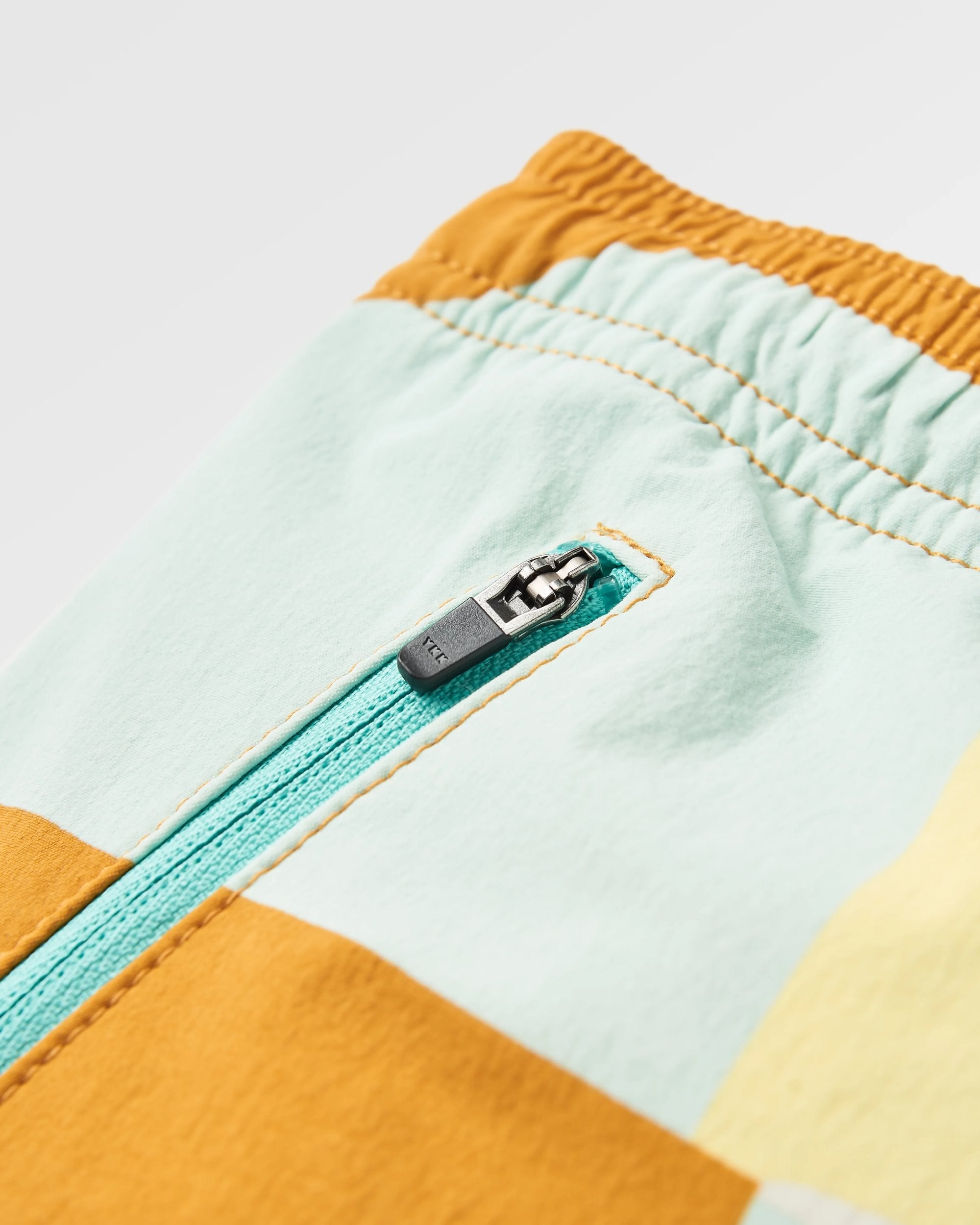 Flaris NetPlus® All Purpose Short - Vista Patchwork Yellow