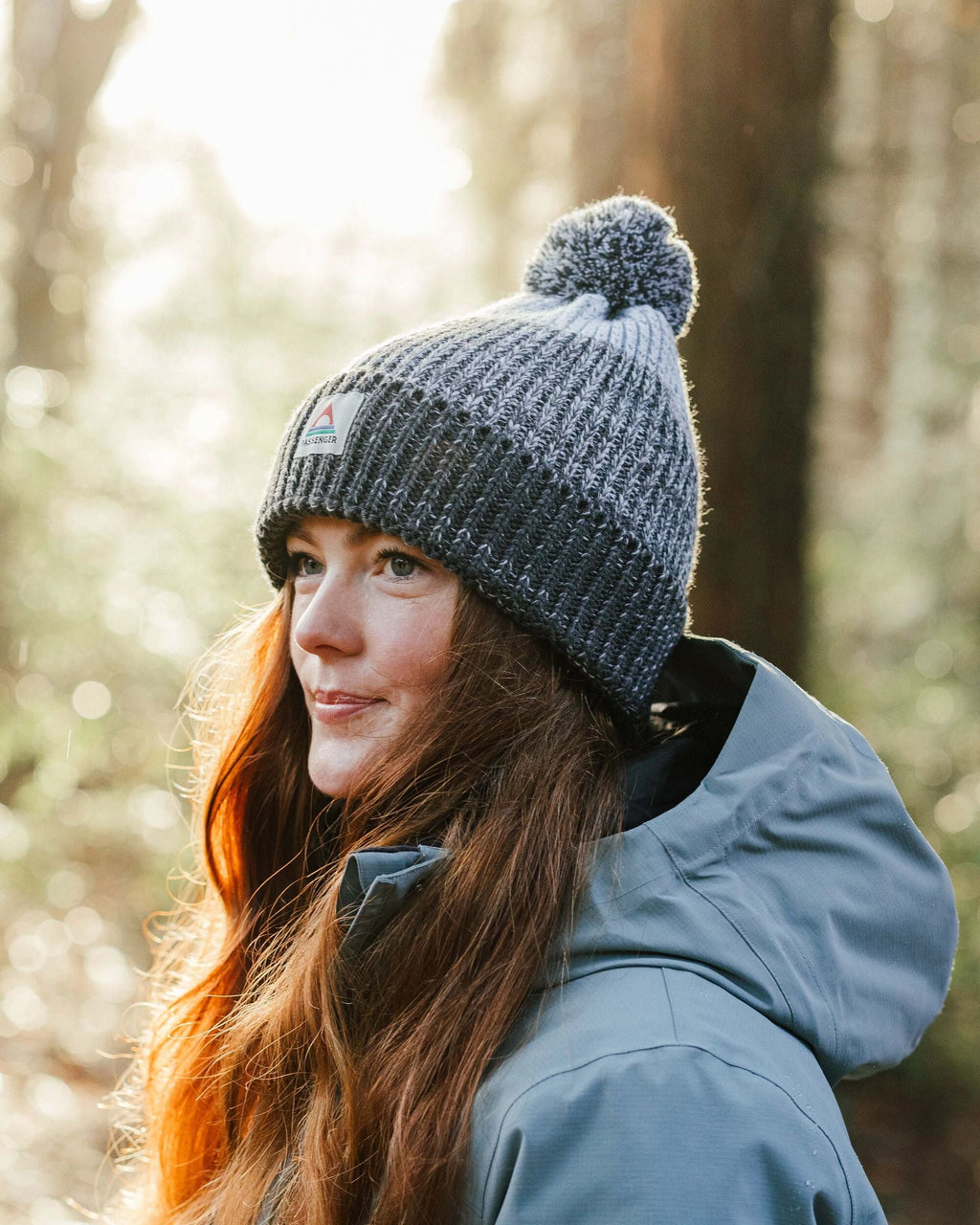Crag Recycled Bobble Hat - Charcoal/Arctic