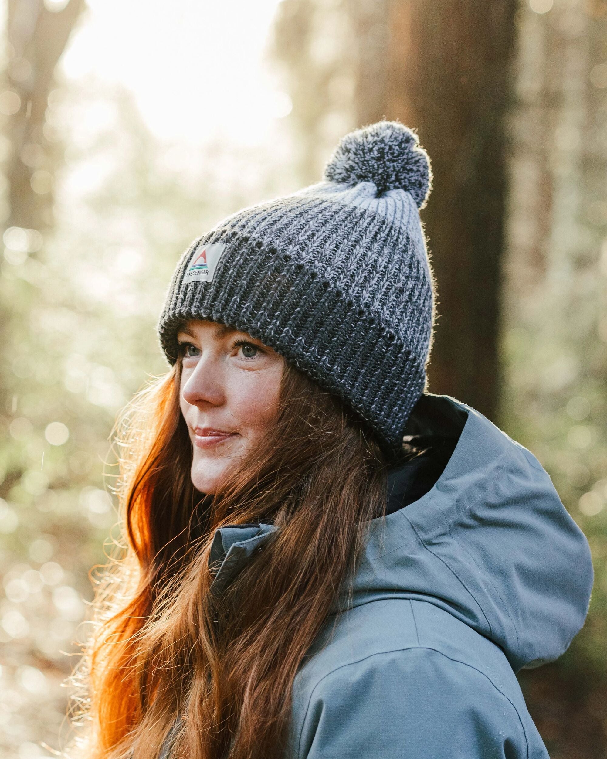 Crag Recycled Bobble Hat - Charcoal/Arctic