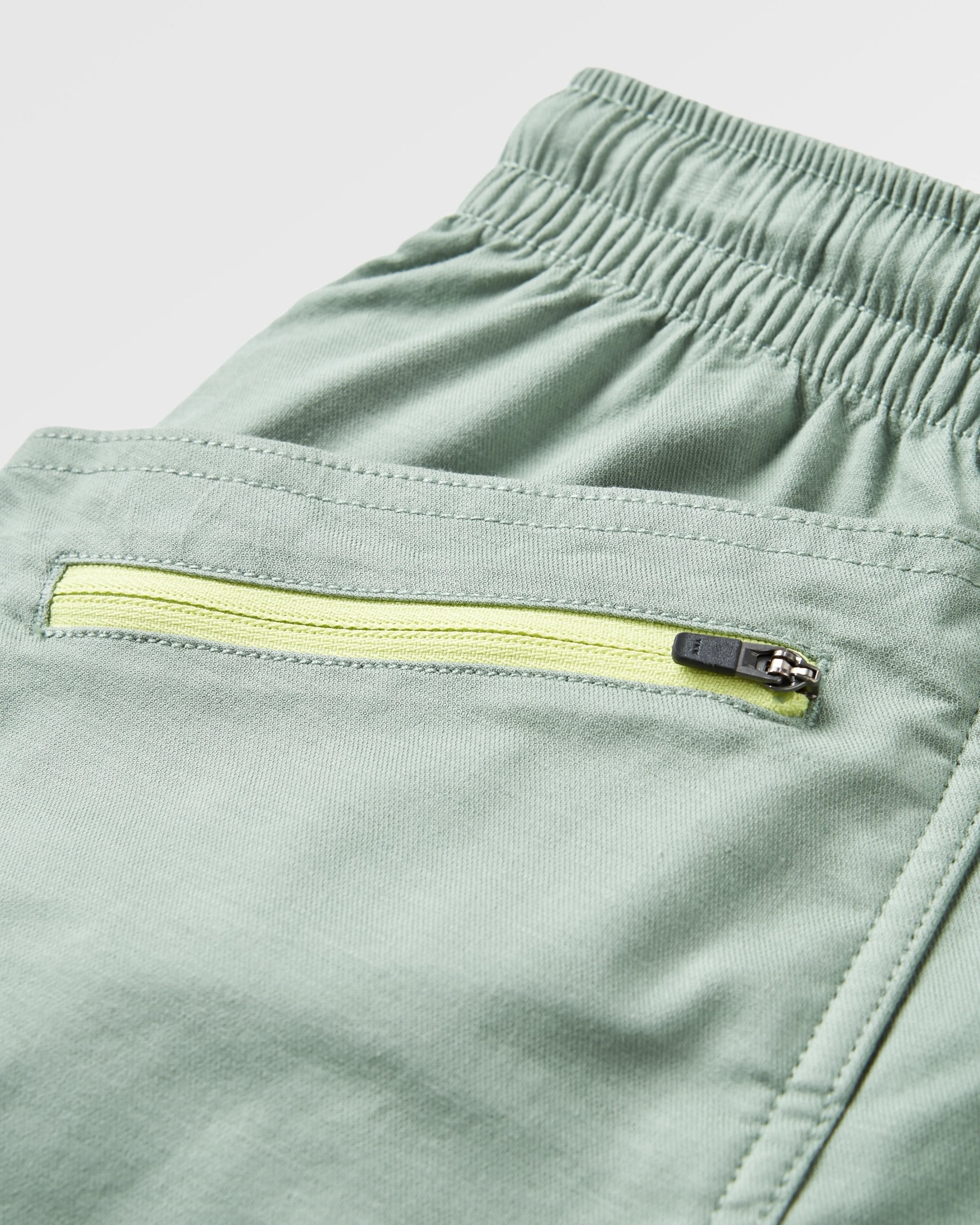 Basswood Organic Cotton Short - Pistachio