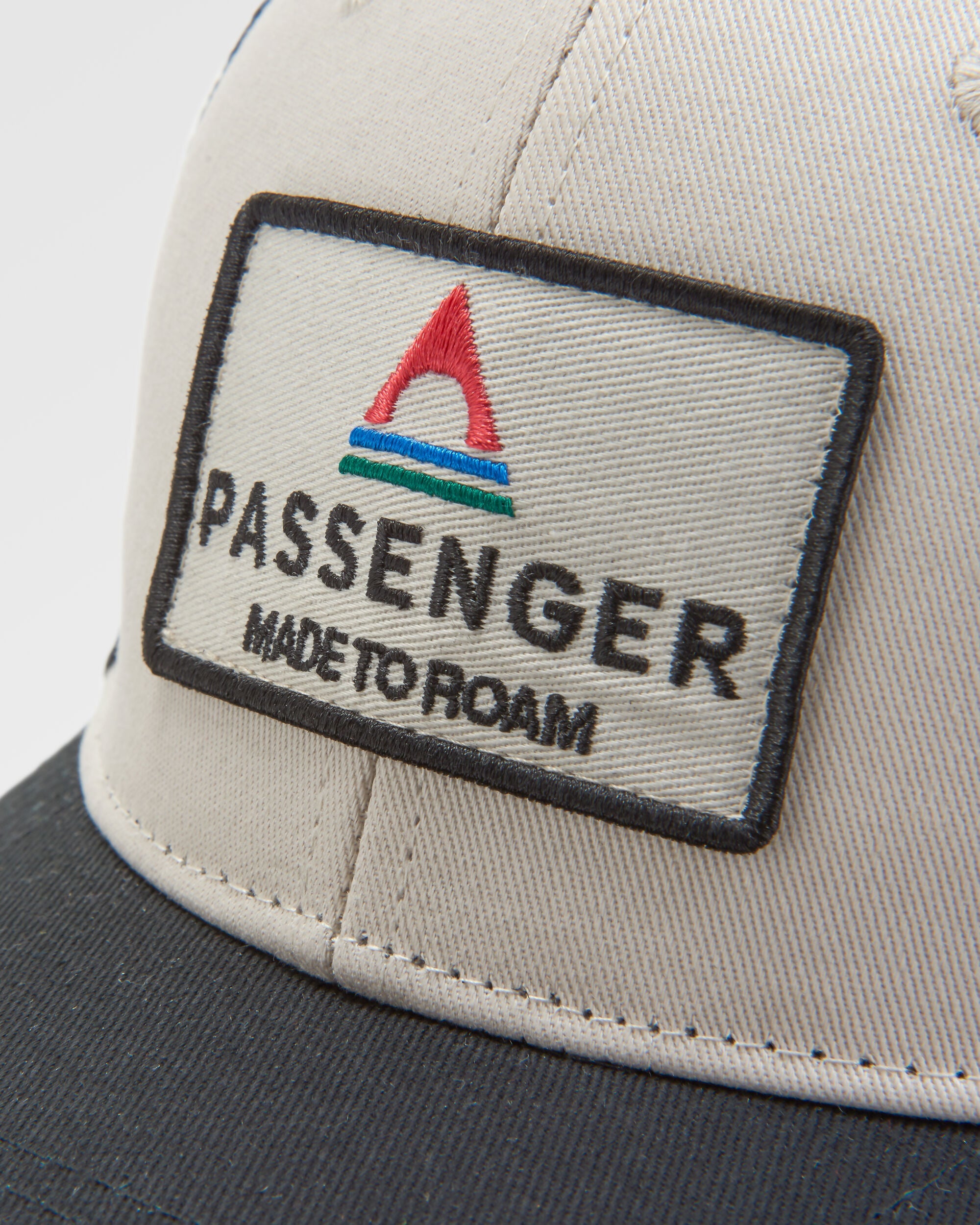 Core Organic Cotton Trucker Cap - Black/ White