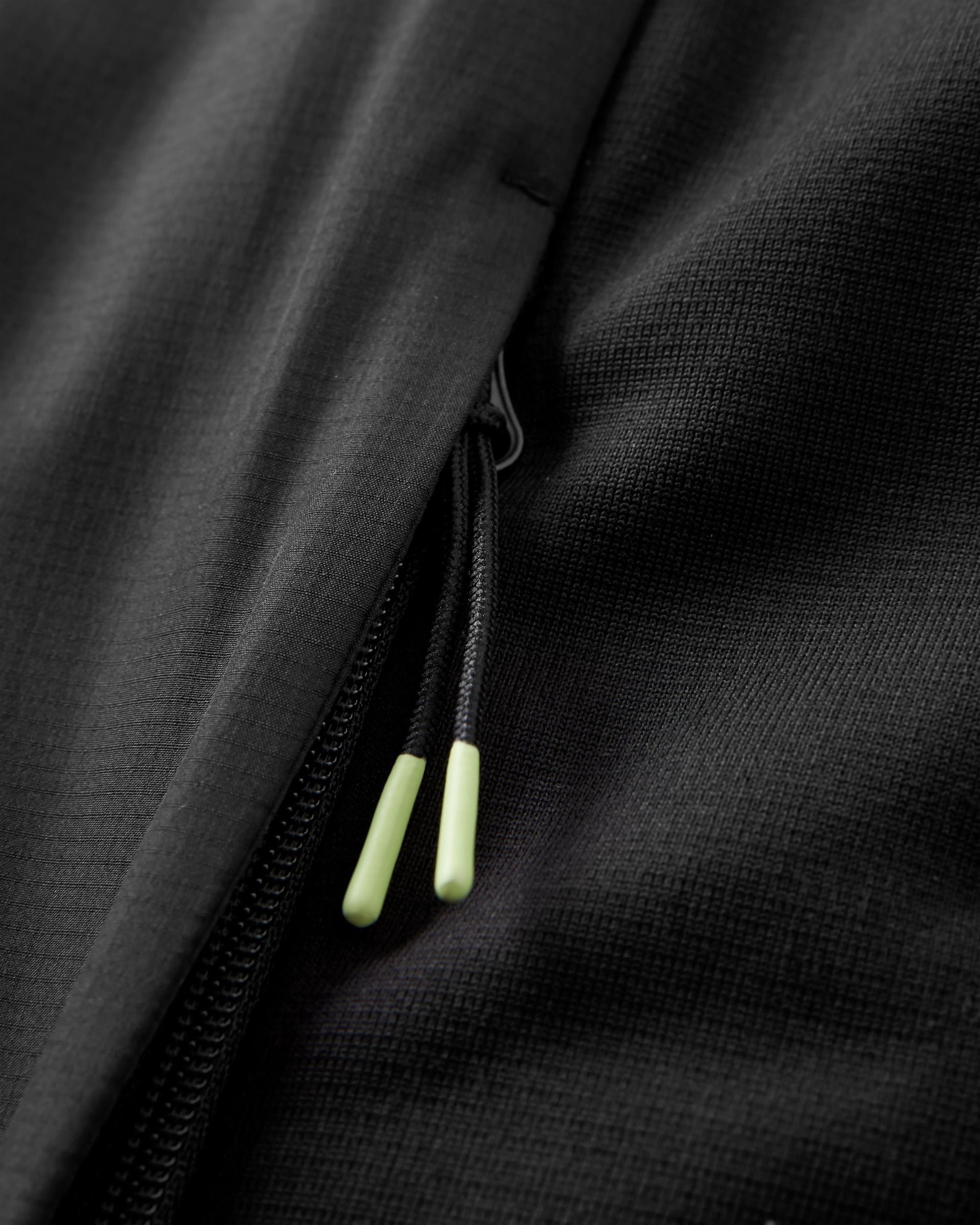Daybreak Lightweight Recycled Thermore® Insulated Jacket - Black