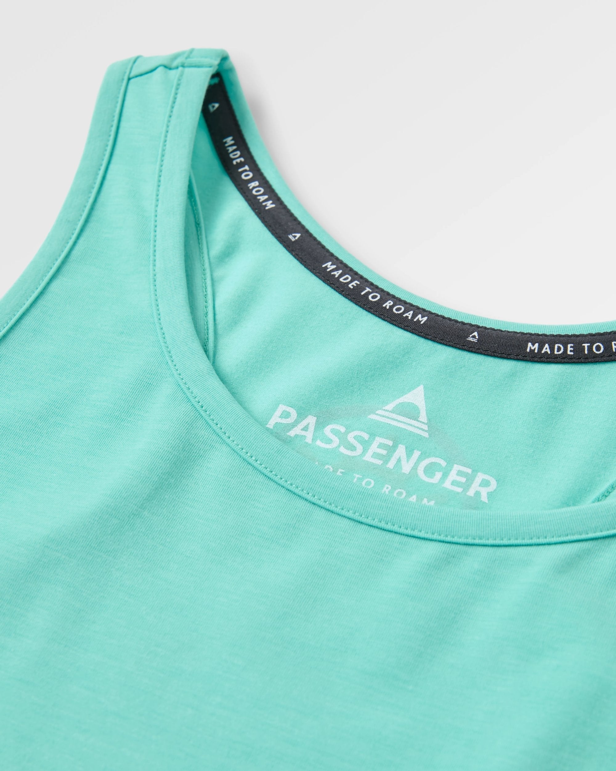 Chase The Light Drirelease® Active Vest - Aqua