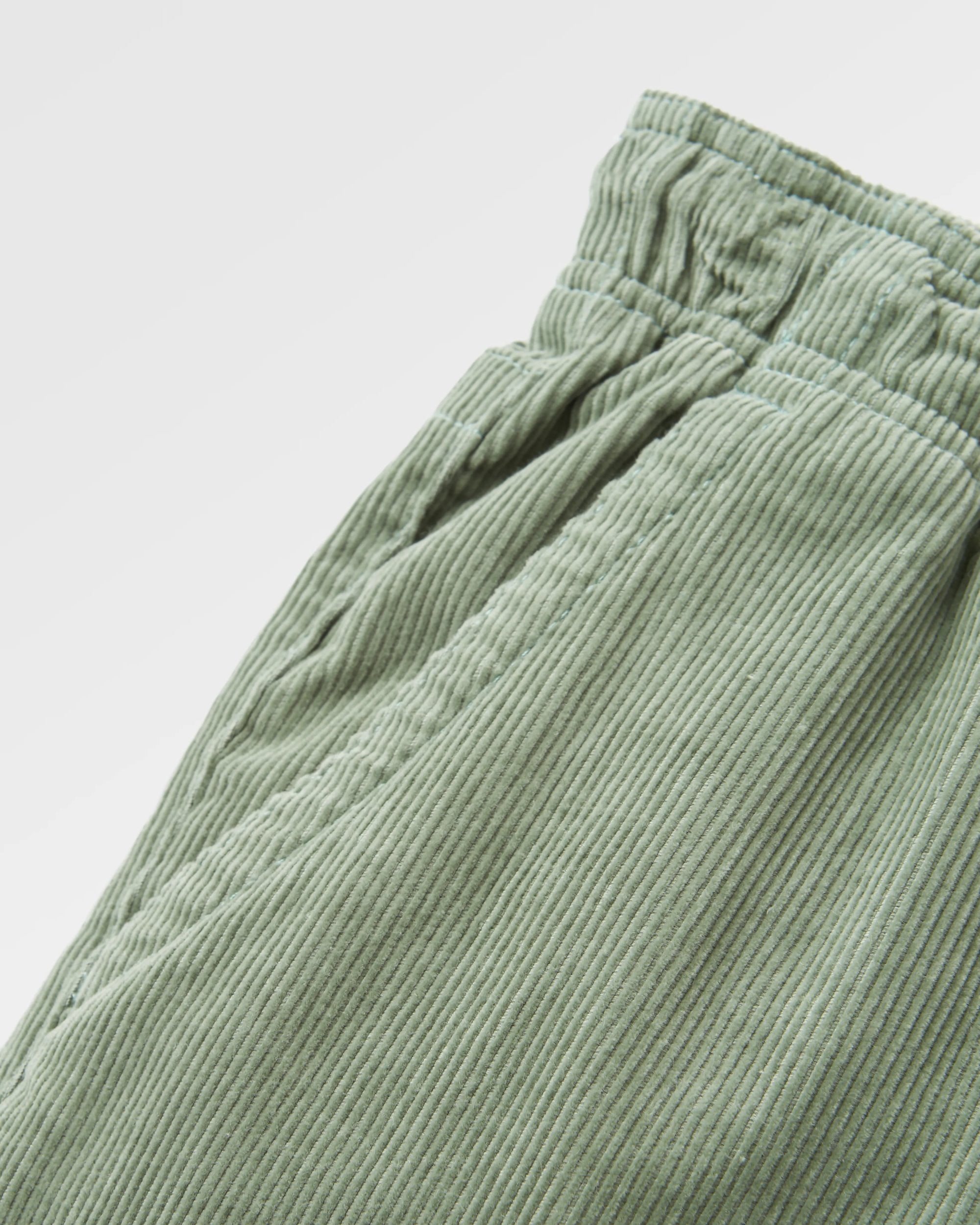 Drifter Cord Short - Pistachio