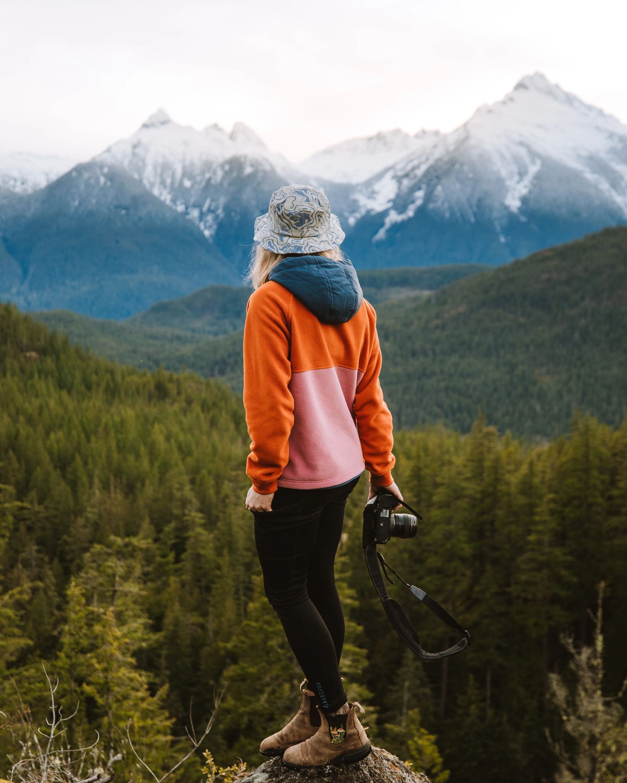 Alexander Recycled Hooded Polar Fleece - Dark Denim/Sunset Orange