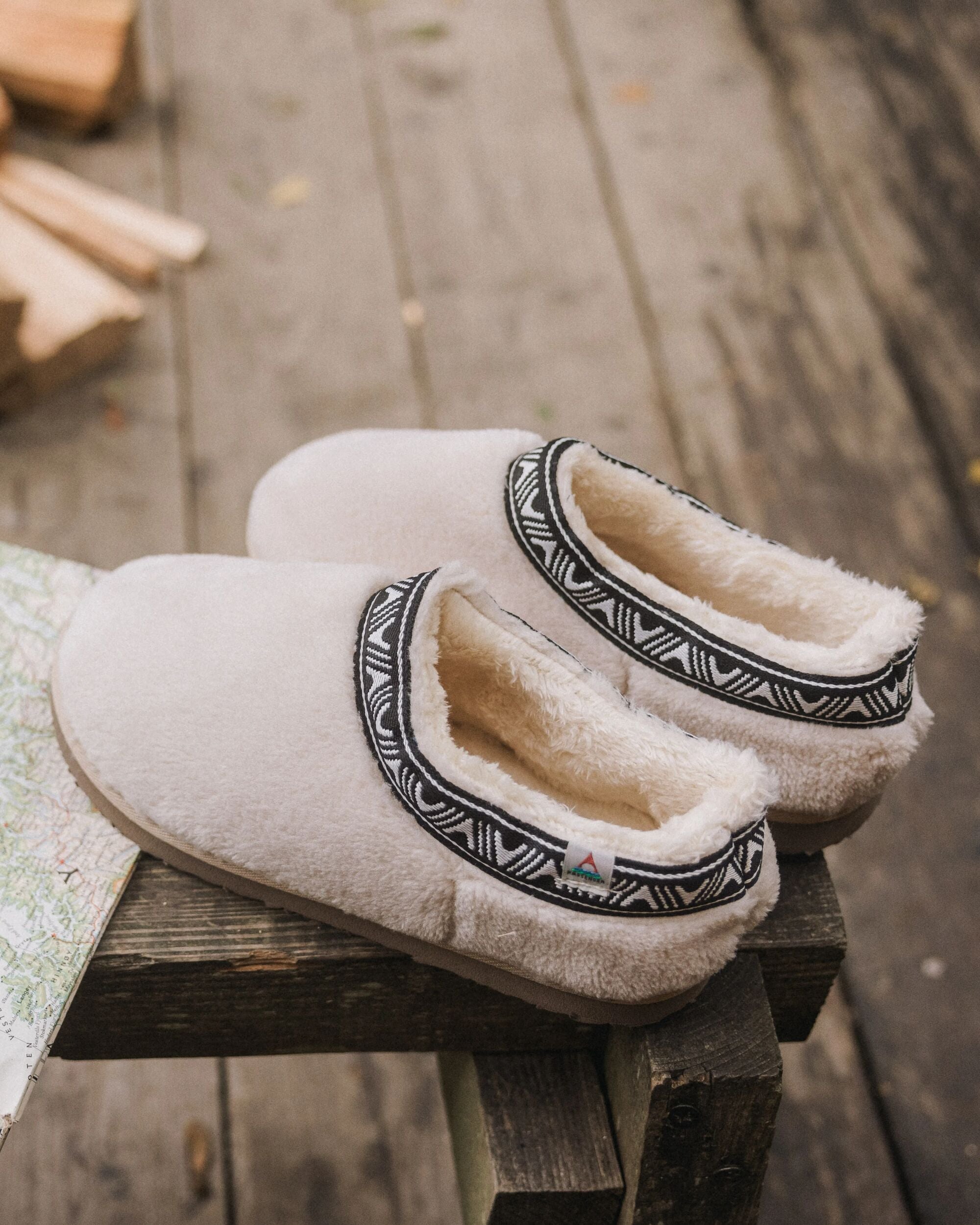 Ember Sherpa Fleece Slipper - Birch