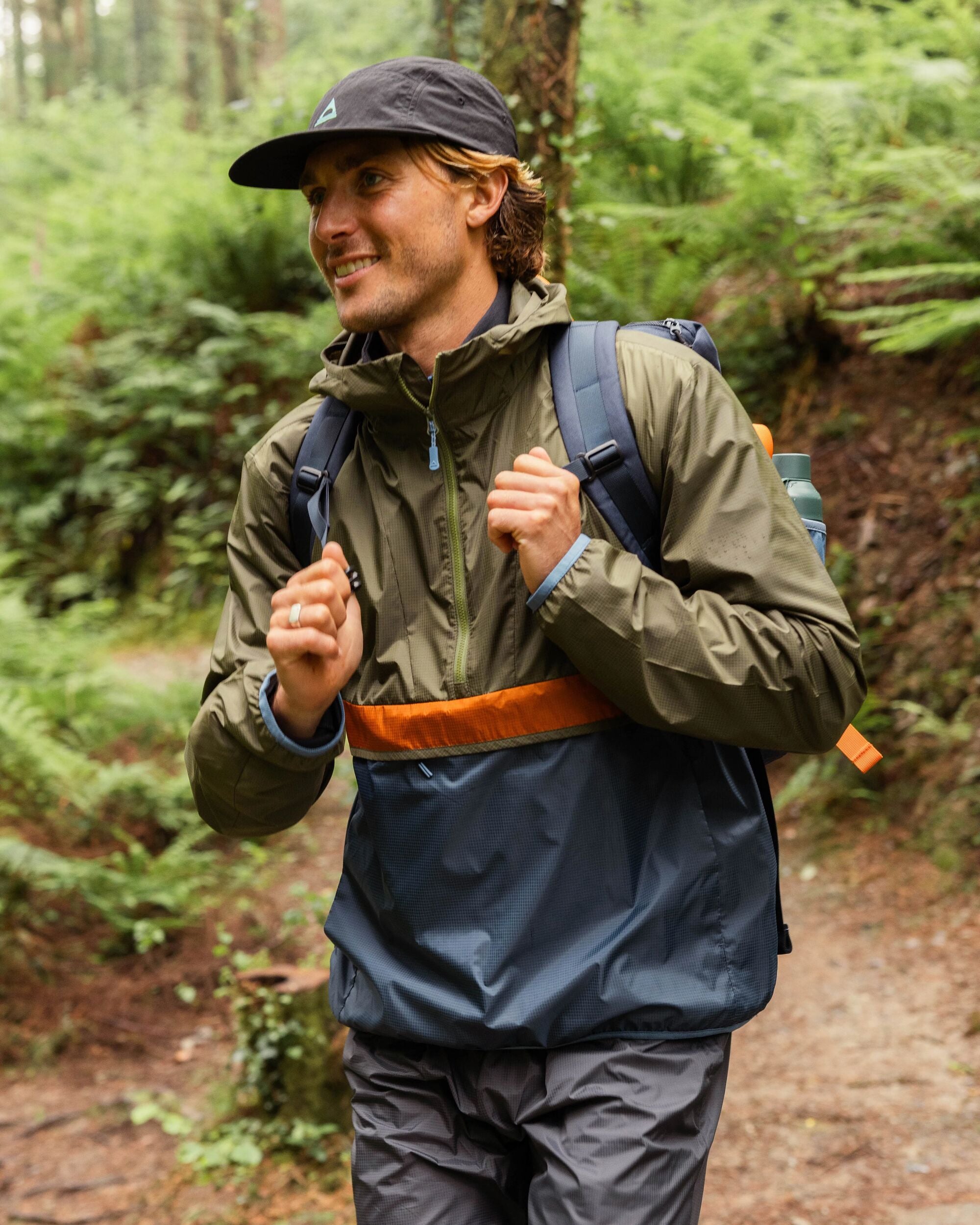 Gusto Recycled Windshell Anorak - Khaki/Dark Denim