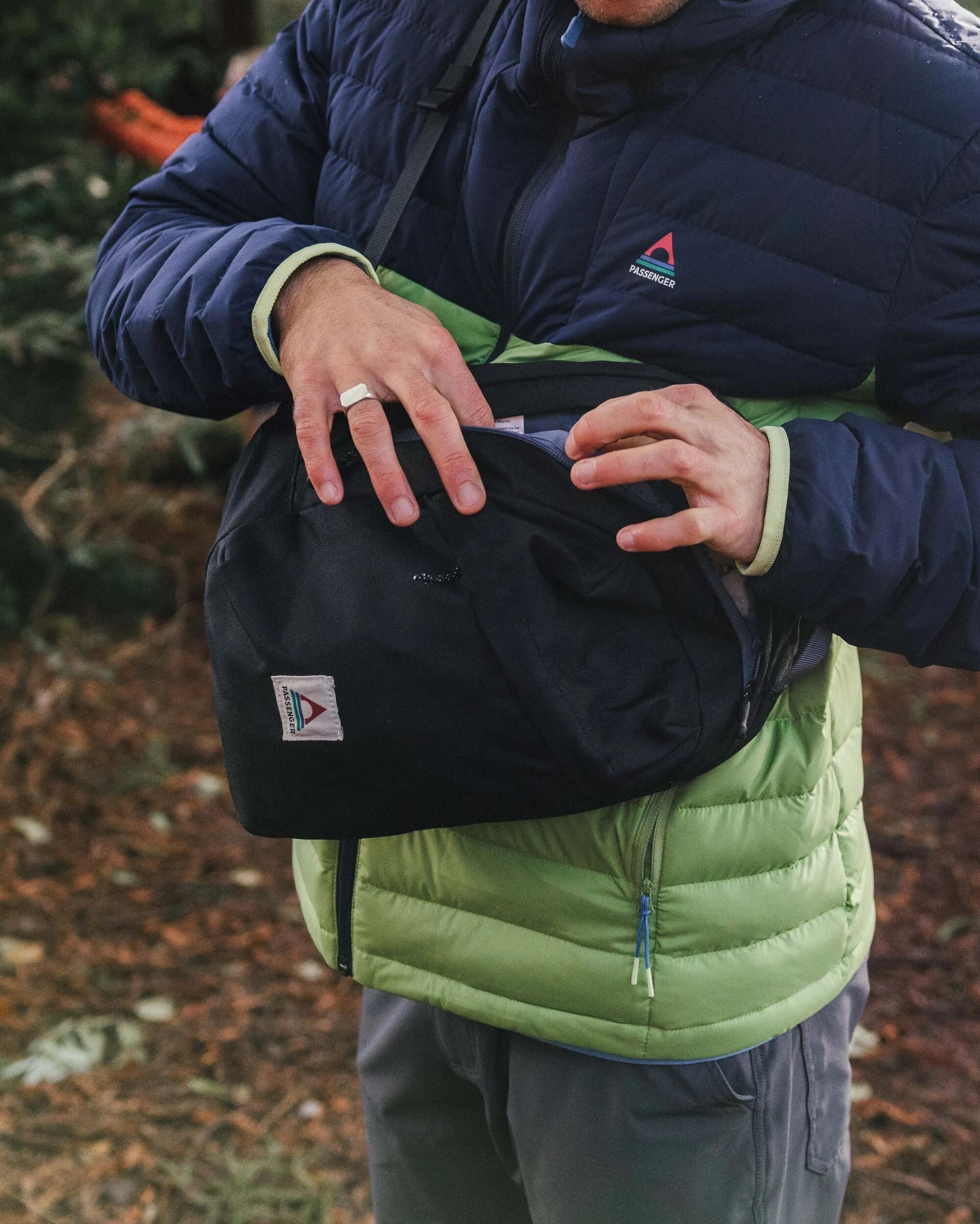 Boondocker Recycled Sling 8L - Black