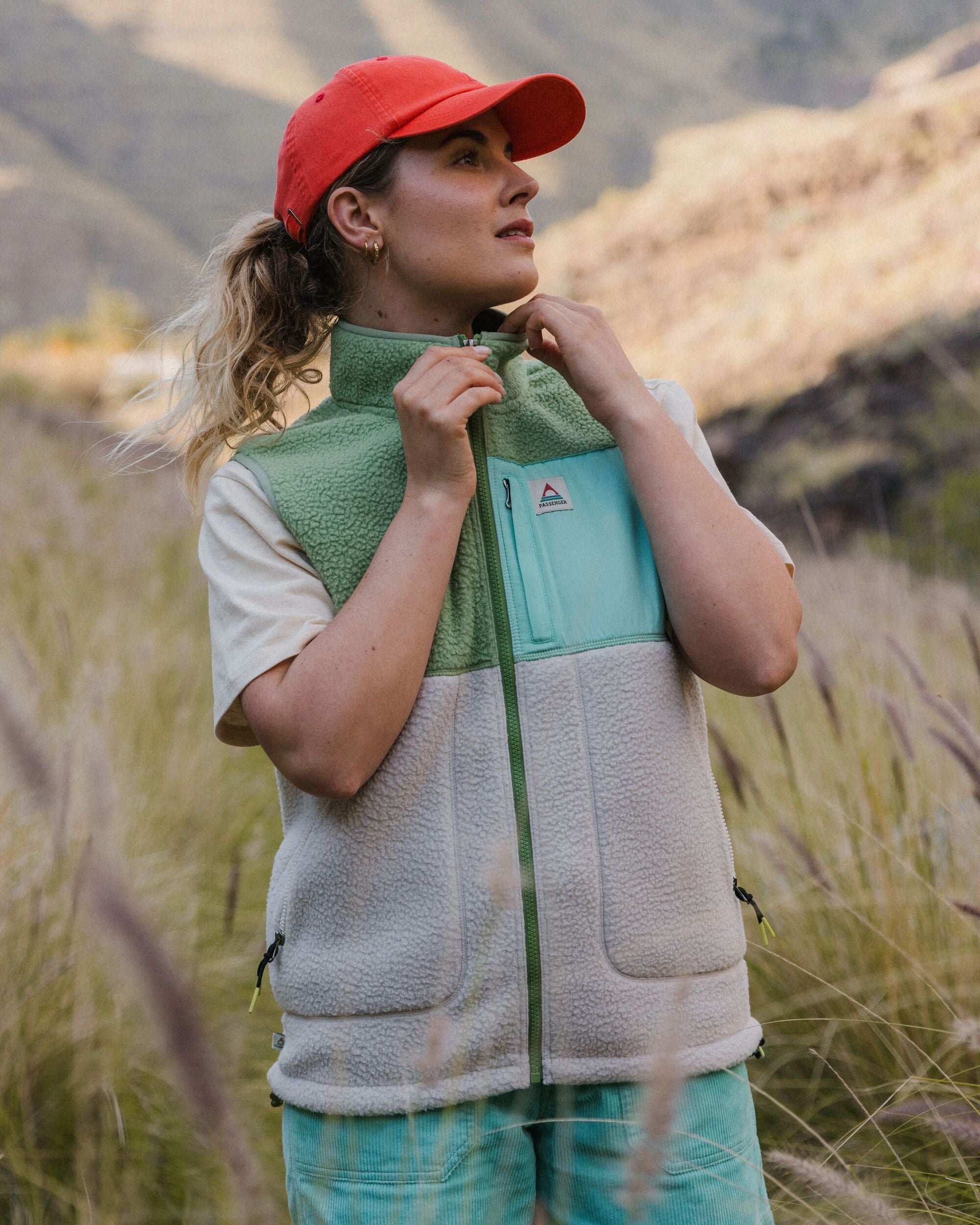 Fairbanks Recycled Sherpa Gilet - Stem Green/Vintage White