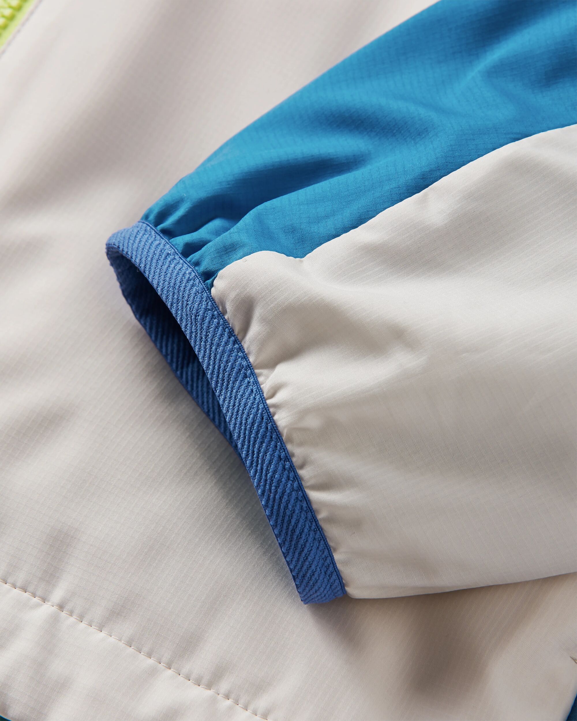 Daybreak Lightweight Recycled Thermore® Insulated Jacket - Tidal Blue/Blue Steel/Birch