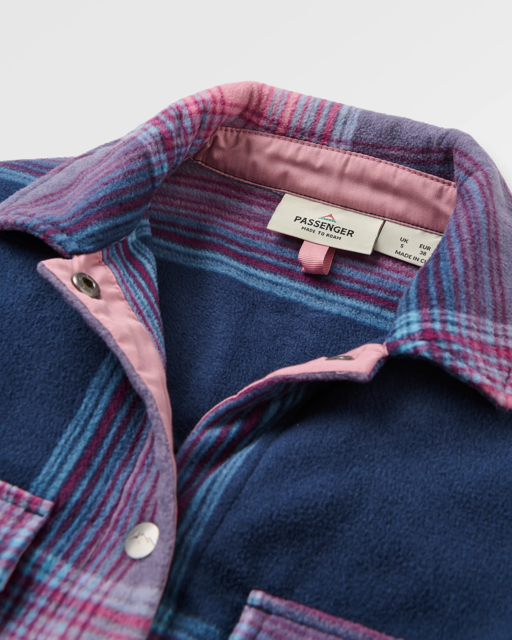 East Recycled Polar Fleece Shirt - Rich Navy/Pink Haze Check