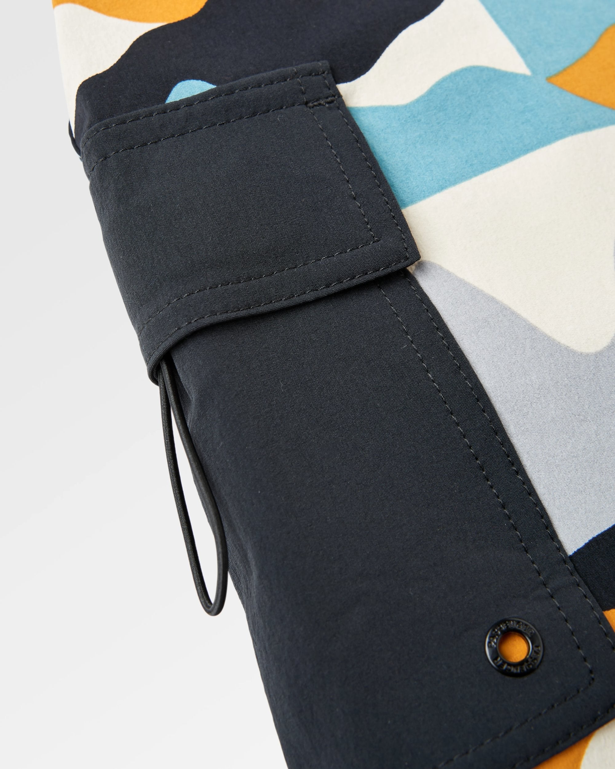Cutback NetPlus® Recycled Boardshort - Vista Patchwork Arctic