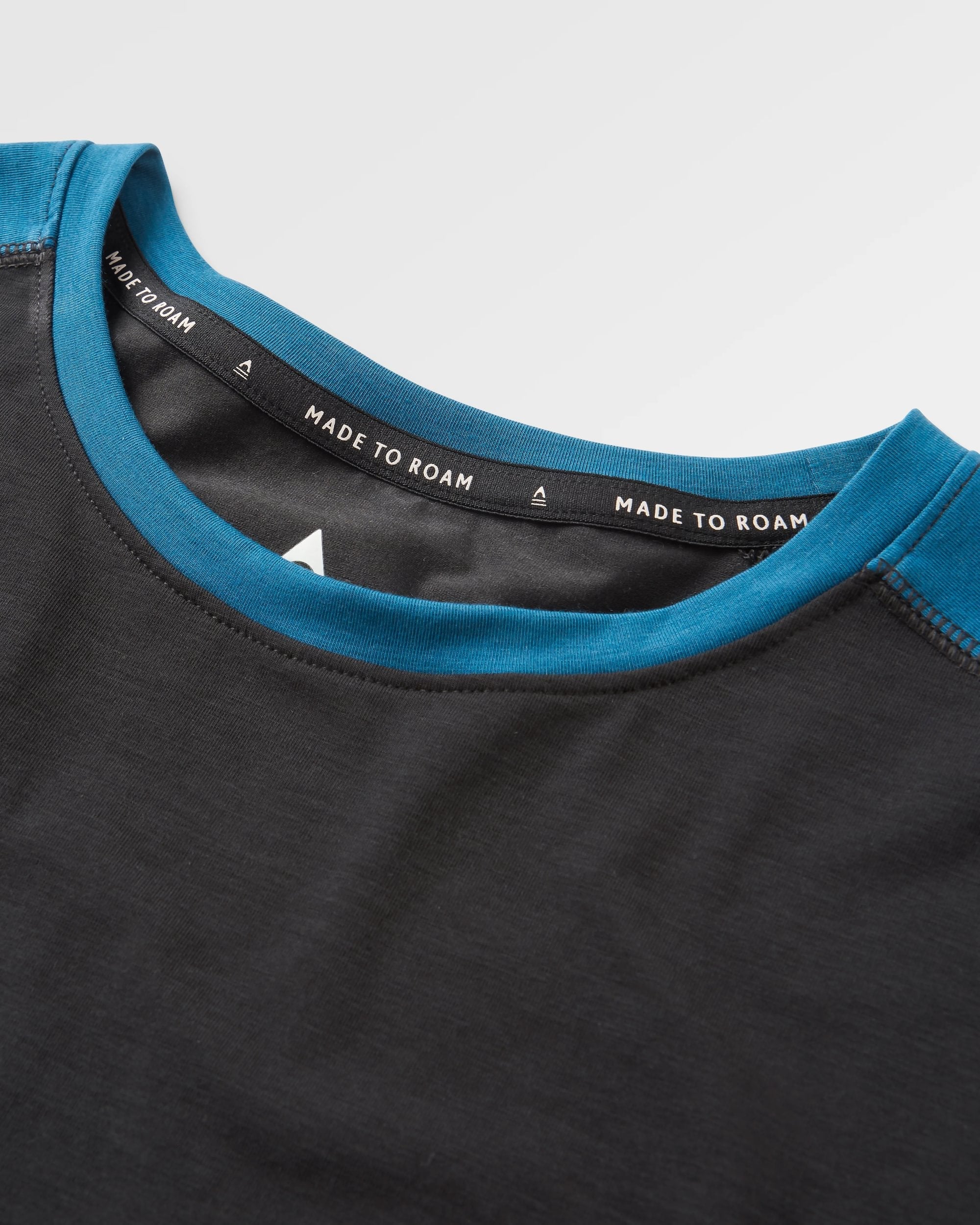 Chase The Light Drirelease® Active LS T-Shirt - Black