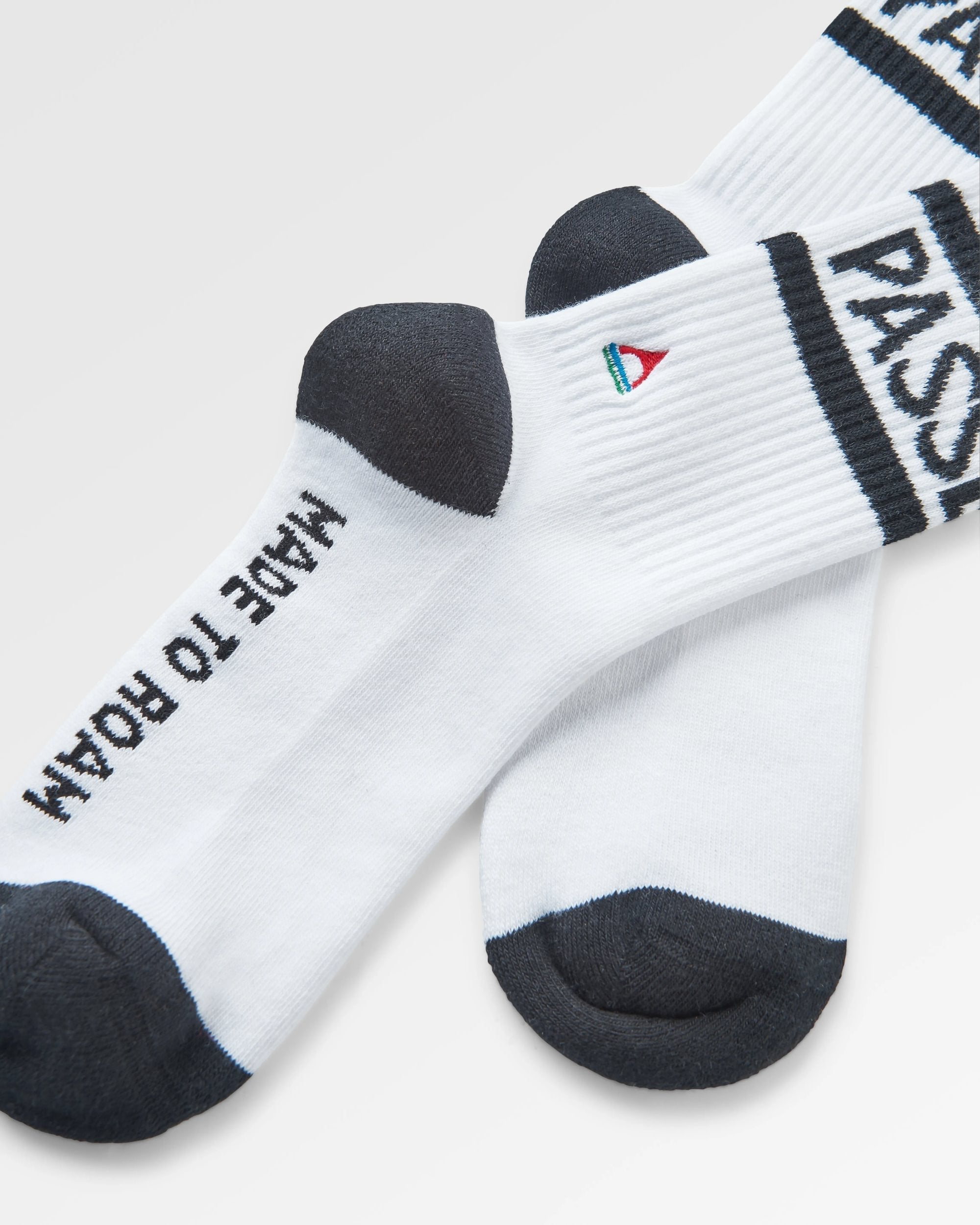 Classic Passenger Crew Socks - White