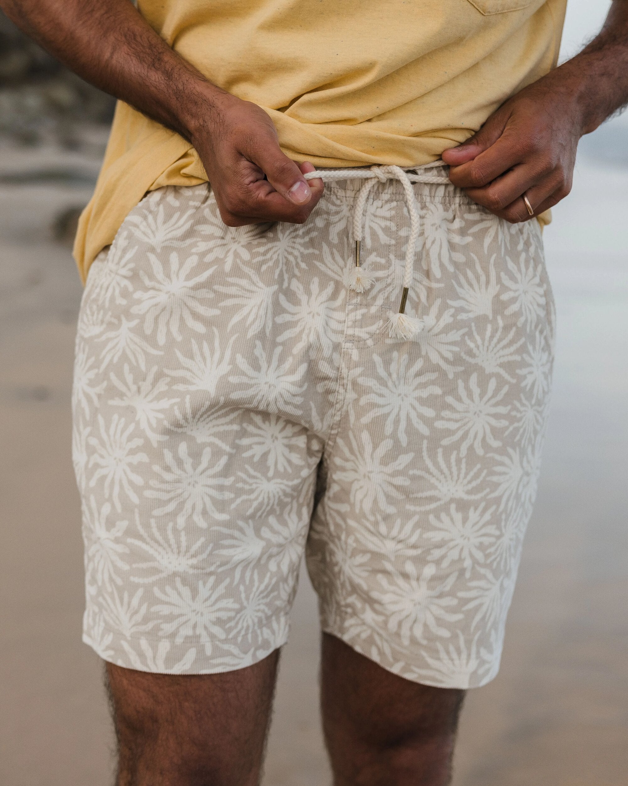 Drifter Corduroy Short - Seaweed Pebble Grey